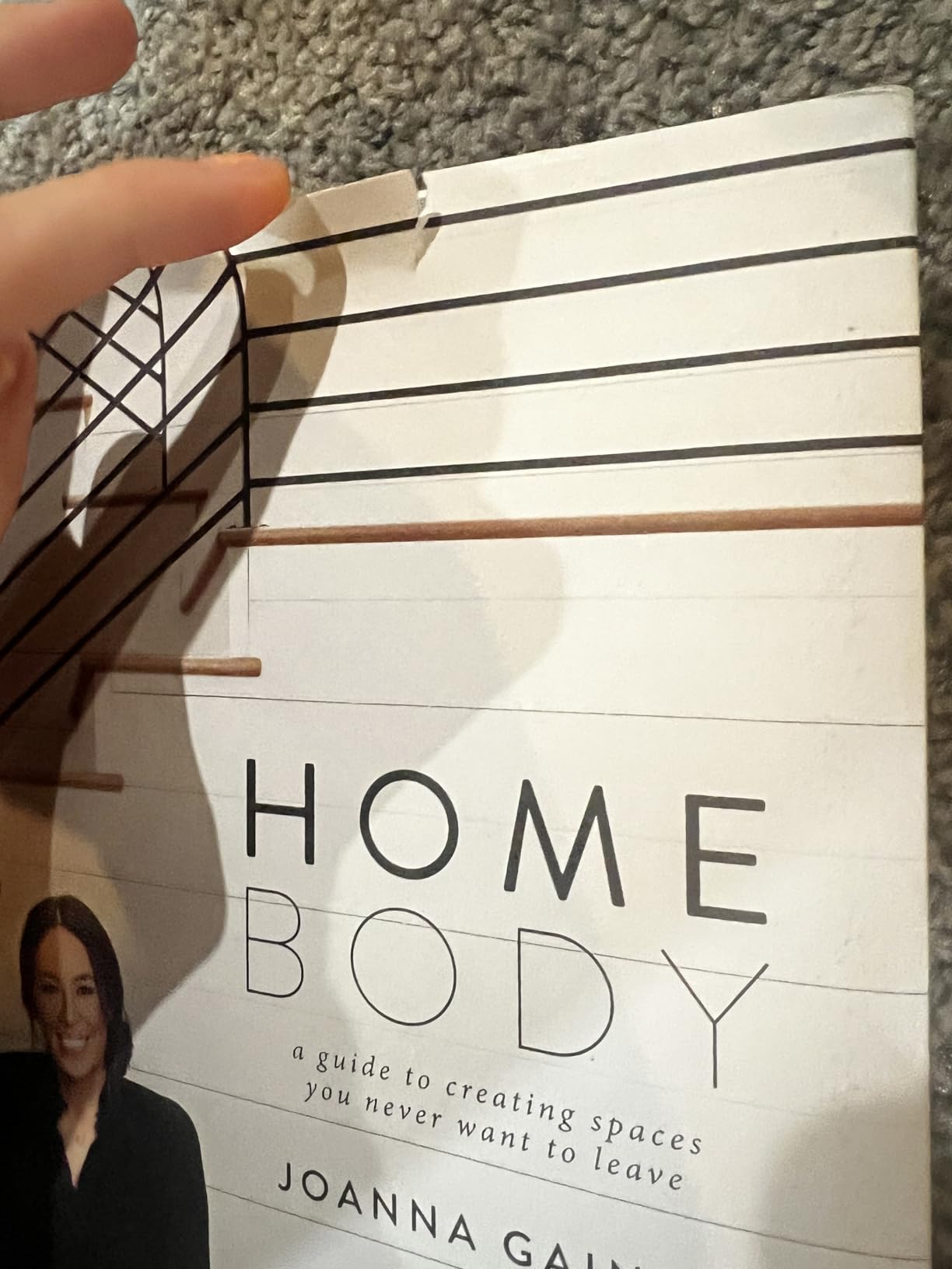 Homebody: A Guide to Creating Spaces You Never Want to Leave customer photo 1