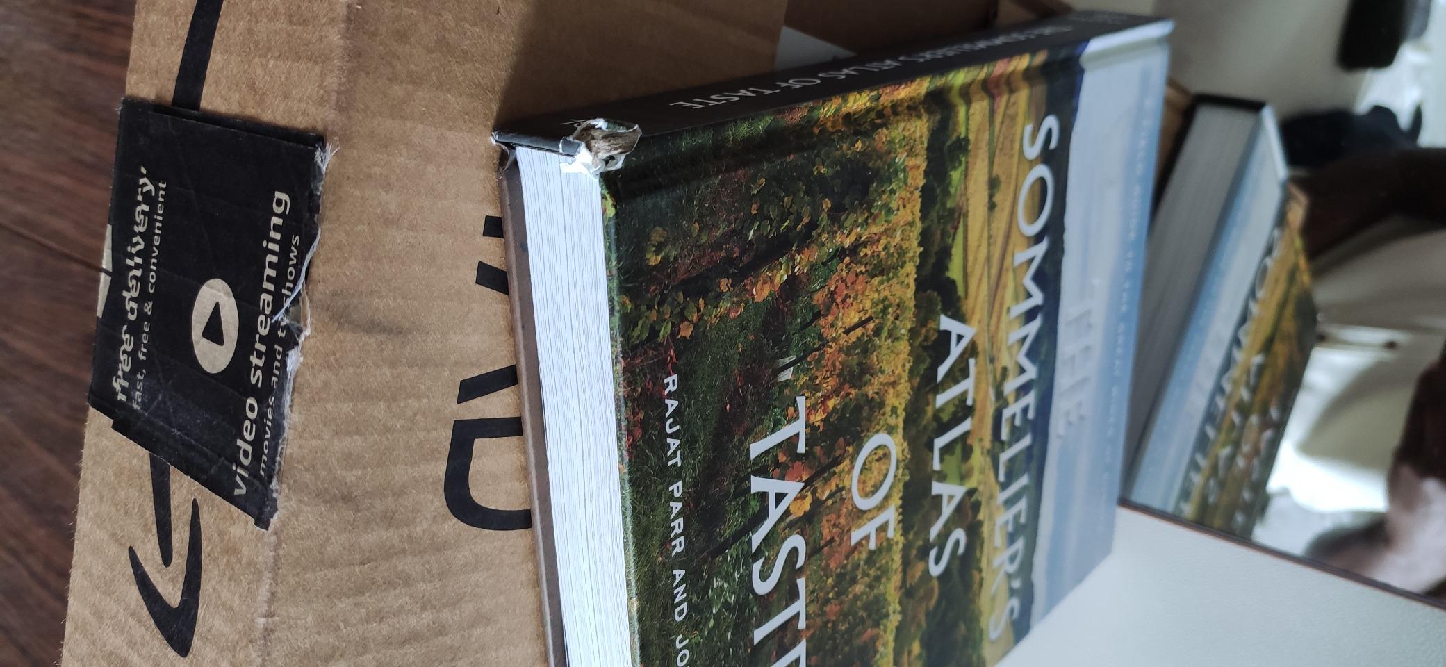 The Sommelier's Atlas of Taste: A Field Guide to the Great Wines of Europe customer photo 2
