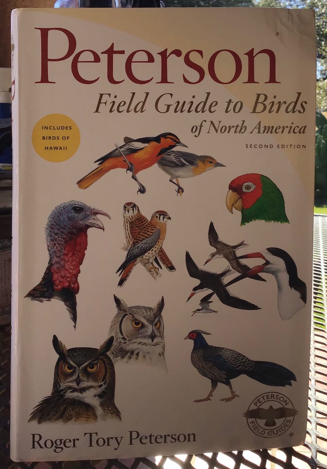 Peterson Field Guide To Birds Of North America, Second Edition: The Trusted Birdwatching Guide with 25 All-New Images of Hawaiian Birds customer photo 1