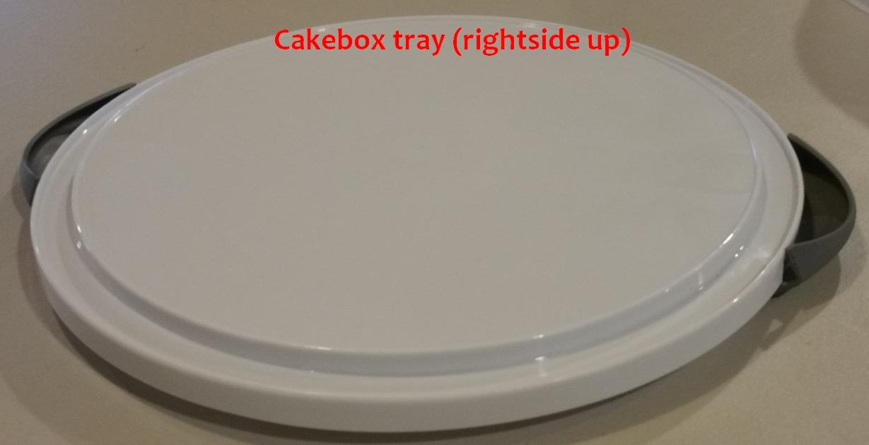 Sterilite Cake Server Circular Serving Container White customer photo 2