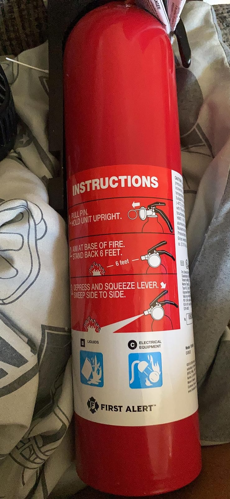 First Alert Fire Extinguisher, Standard Garage Use | GARAGE10 UL RATED 10-B:C, Red 1-Pack customer photo 1
