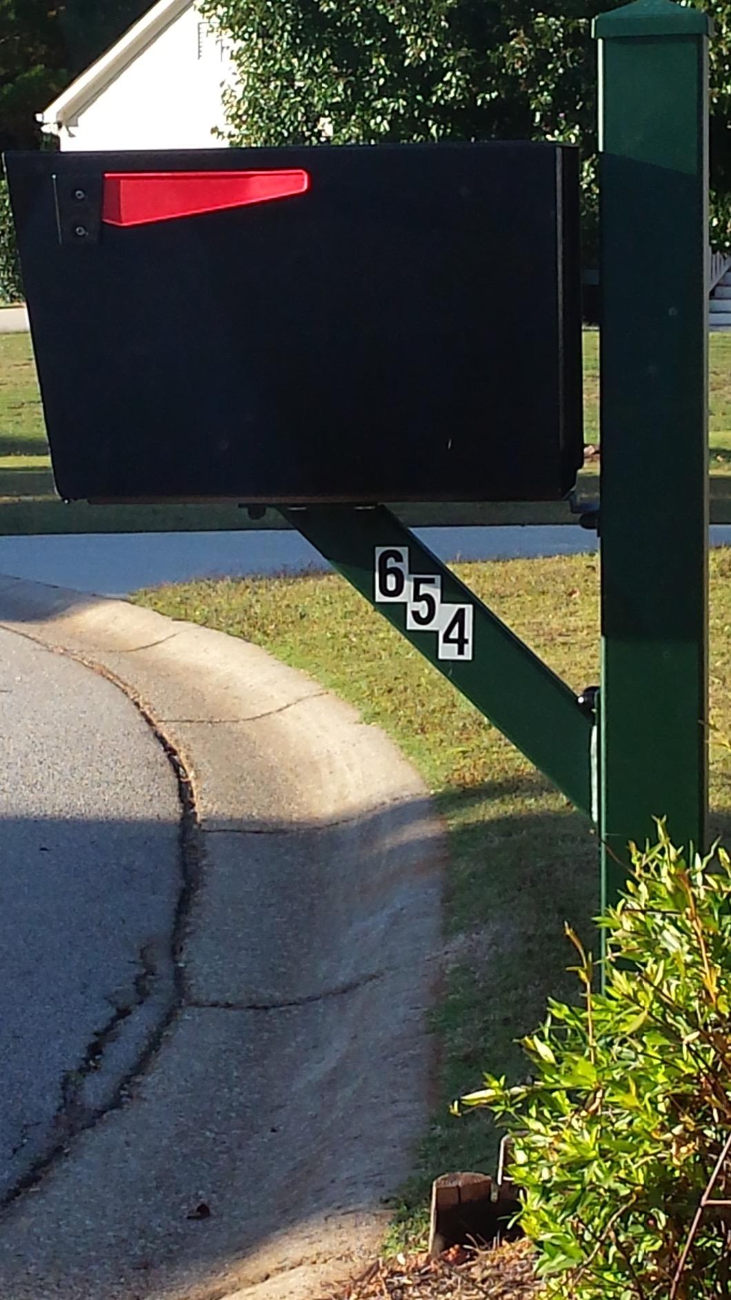 Mail Boss Large Capacity Locking Curbside Post Mount Mailbox, USPS Approved | Mail Boss 7106 Curbside Steel Post Mount Security Locking Mailbox, Black, Extra Large, 21 in. D x 11.125 in. W x 13.75 in. H customer photo 1
