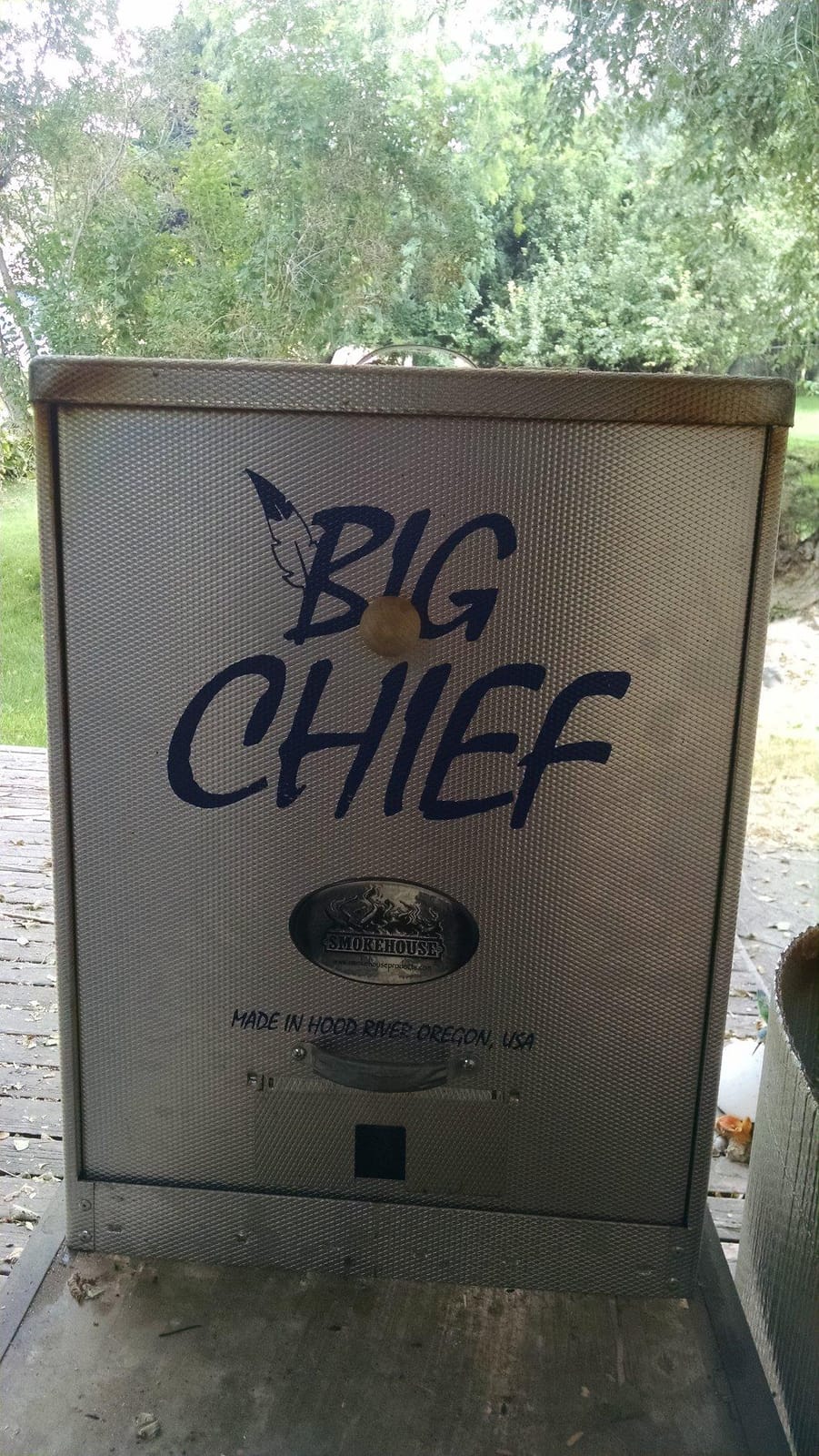 Smokehouse Products Big Chief Electric Smoker customer photo 2
