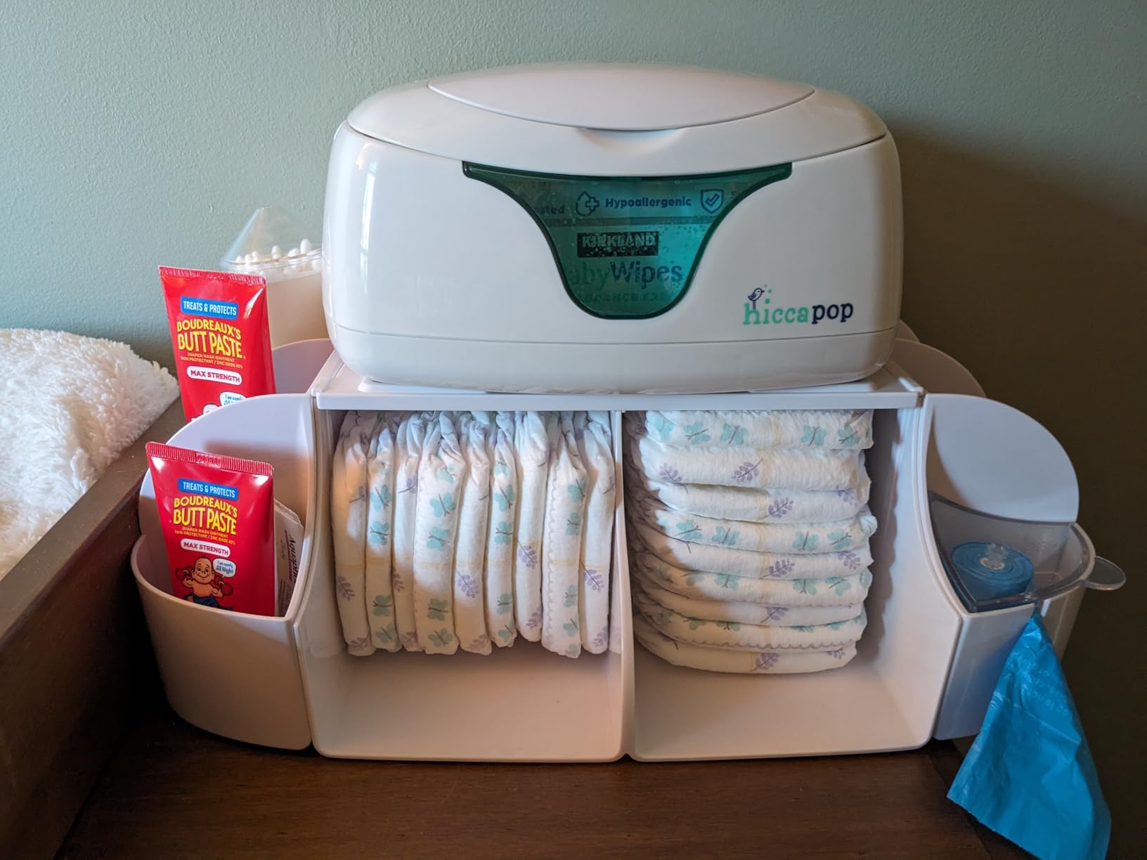 Munchkin Diaper Change Organizer, Green/white customer photo 1