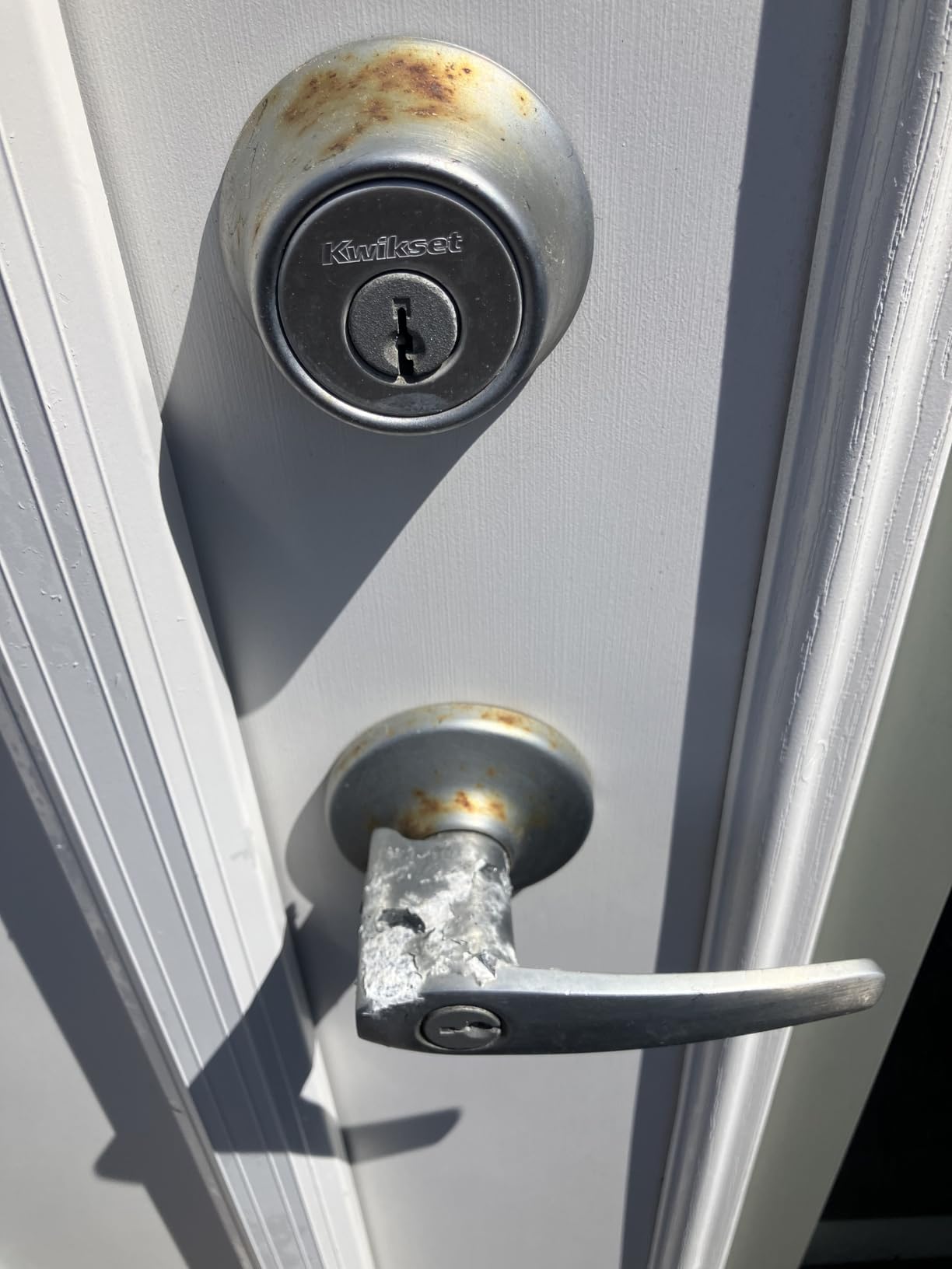 Kwikset 991 Tustin Entry Lever and Single Cylinder Deadbolt Combo Pack, Venetian Bronze, SmartKey customer photo 1