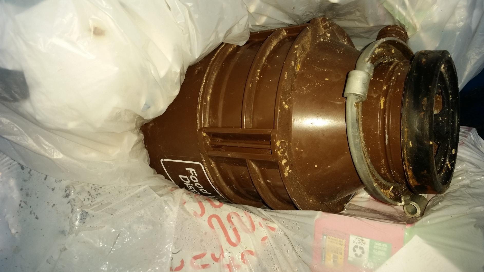 Waste King Garbage Disposal for Kitchen Sink with Power Cord, Compact Food Waste Disposer, L-111 customer photo 1