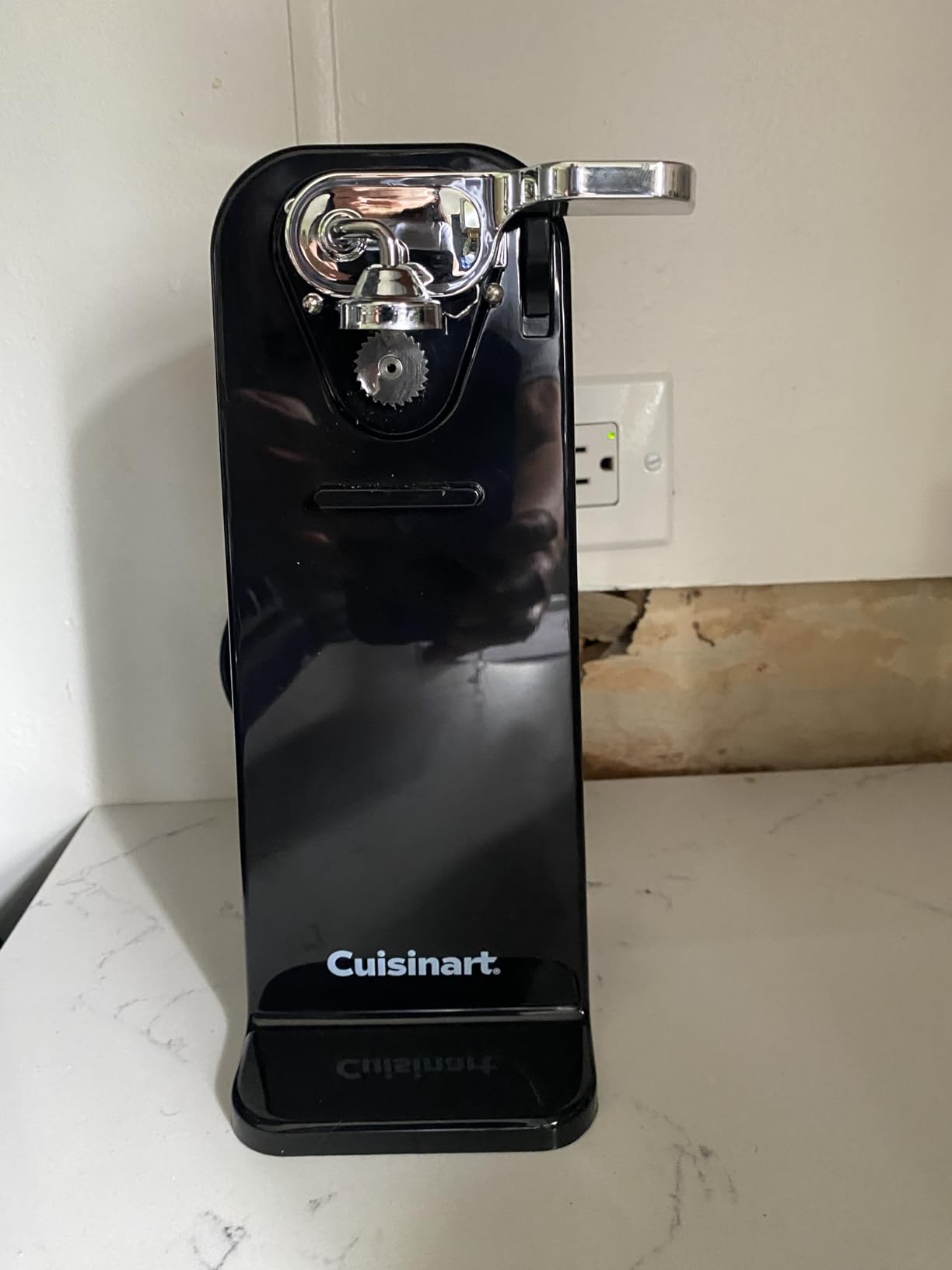 Cuisinart Electric Can Opener, One-Touch Operation, Nonslip Base, Black | Ideal electric can opener for seniors with magnetic lid holder, one-touch design, nonslip base & detachable lever, CCO-50BKN customer photo 2