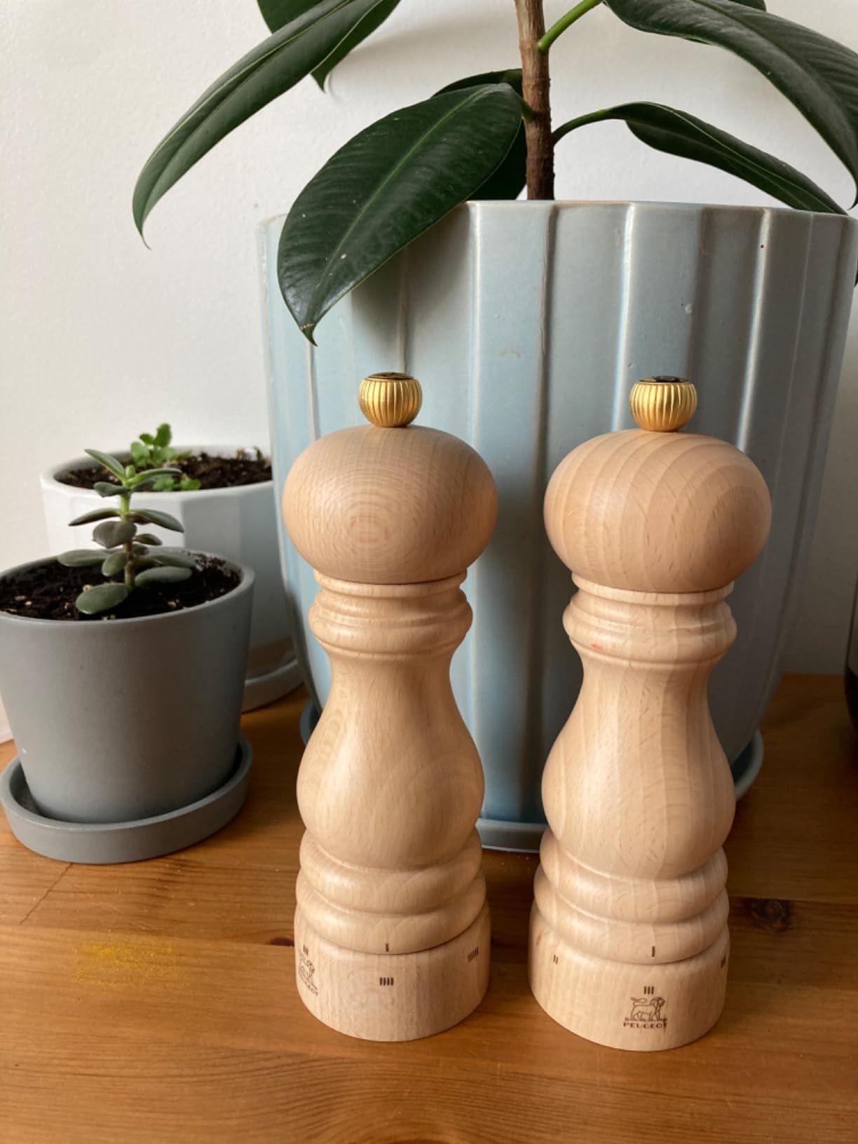 Peugeot - Paris u'Select Salt and Pepper Mill Set - Adjustable Grinders - Beechwood, Natural, 7in customer photo 2
