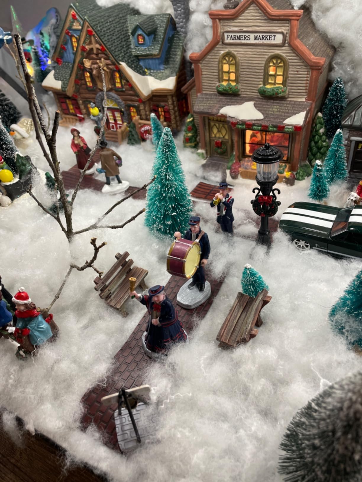 Lemax Christmas Village Christmas Band Set of 5-62323 customer photo 2