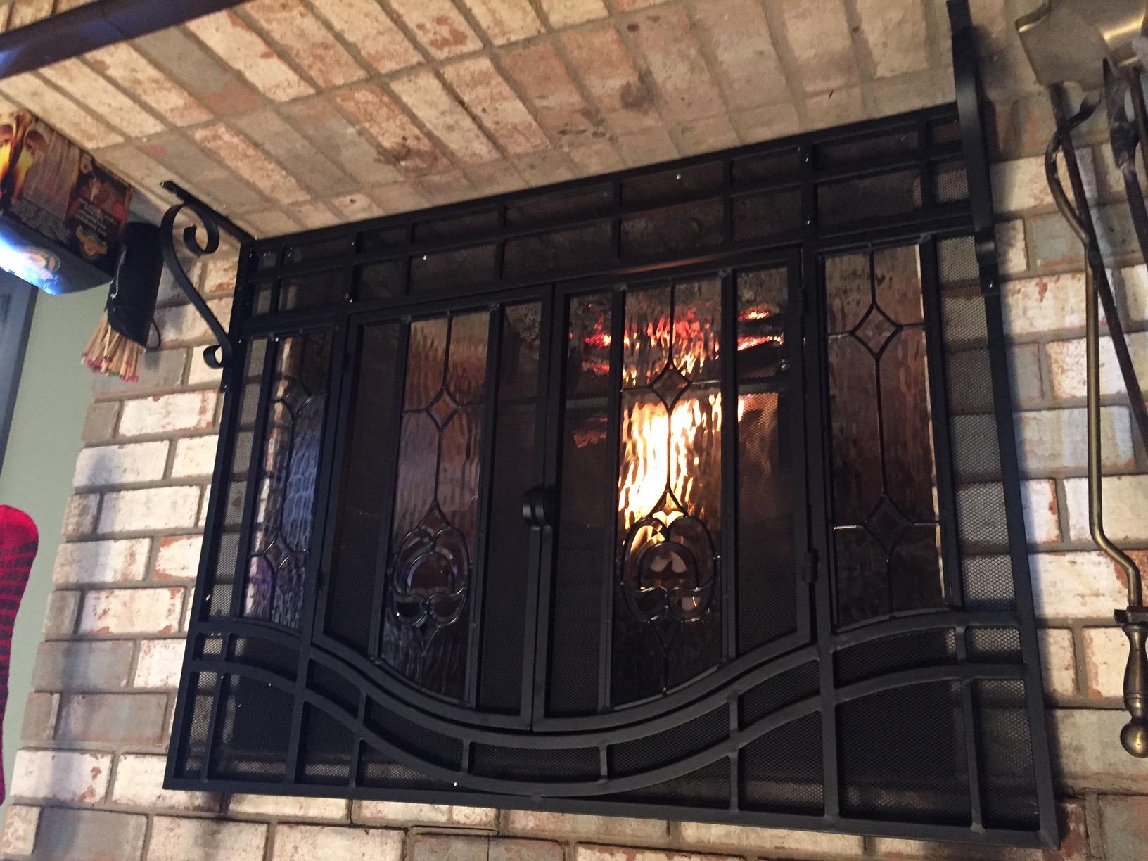 Plow & Hearth Metal Fireplace Screen Glass Floral Black, 38
