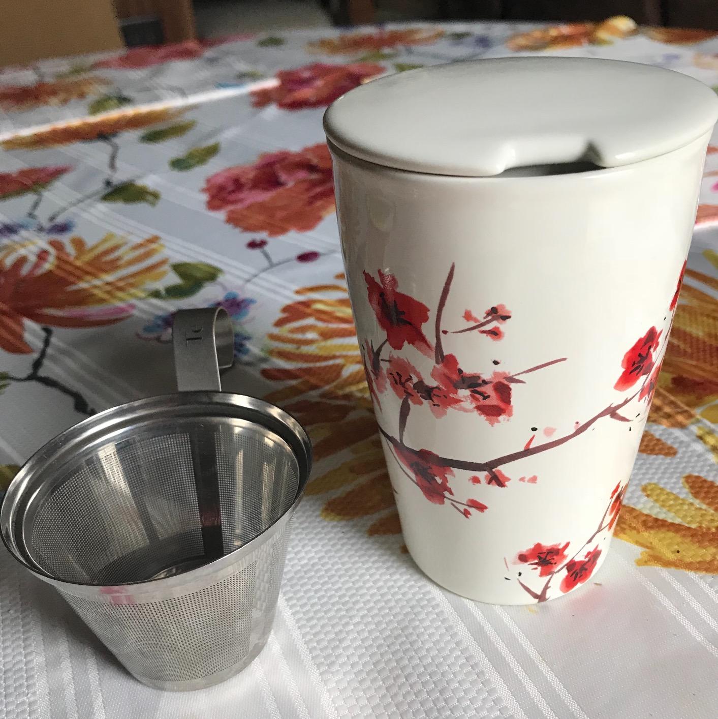 Tea Forte Double-Walled Ceramic Kati Cup, Removable Stainless Steel Infuser Basket and Lid, Steeps 12 oz Loose Leaf Tea, Dishwasher & Microwave Safe, Cherry Blossom customer photo 2