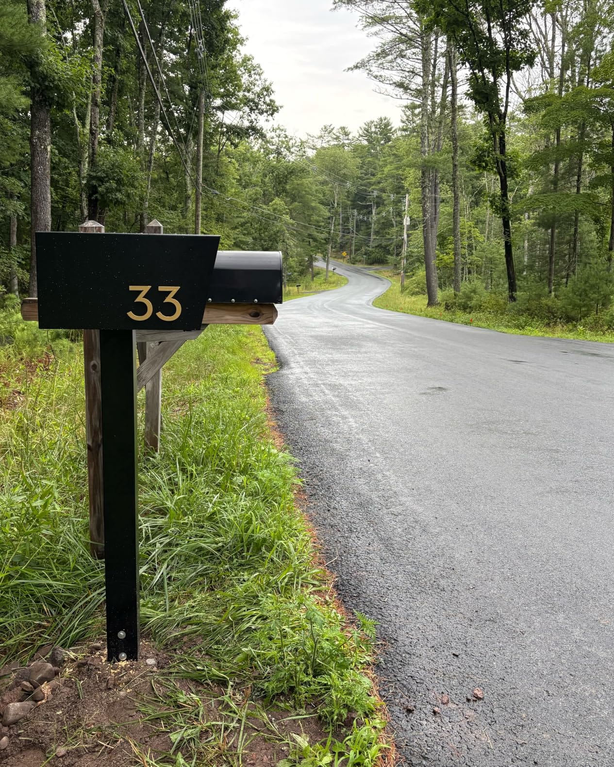 Mail Boss Mail Manager Modern Locking Post Mount Mailbox, USPS Approved | Mail Boss 7506 Mail Manager Curbside Locking Security Mailbox, Black, Large customer photo 1
