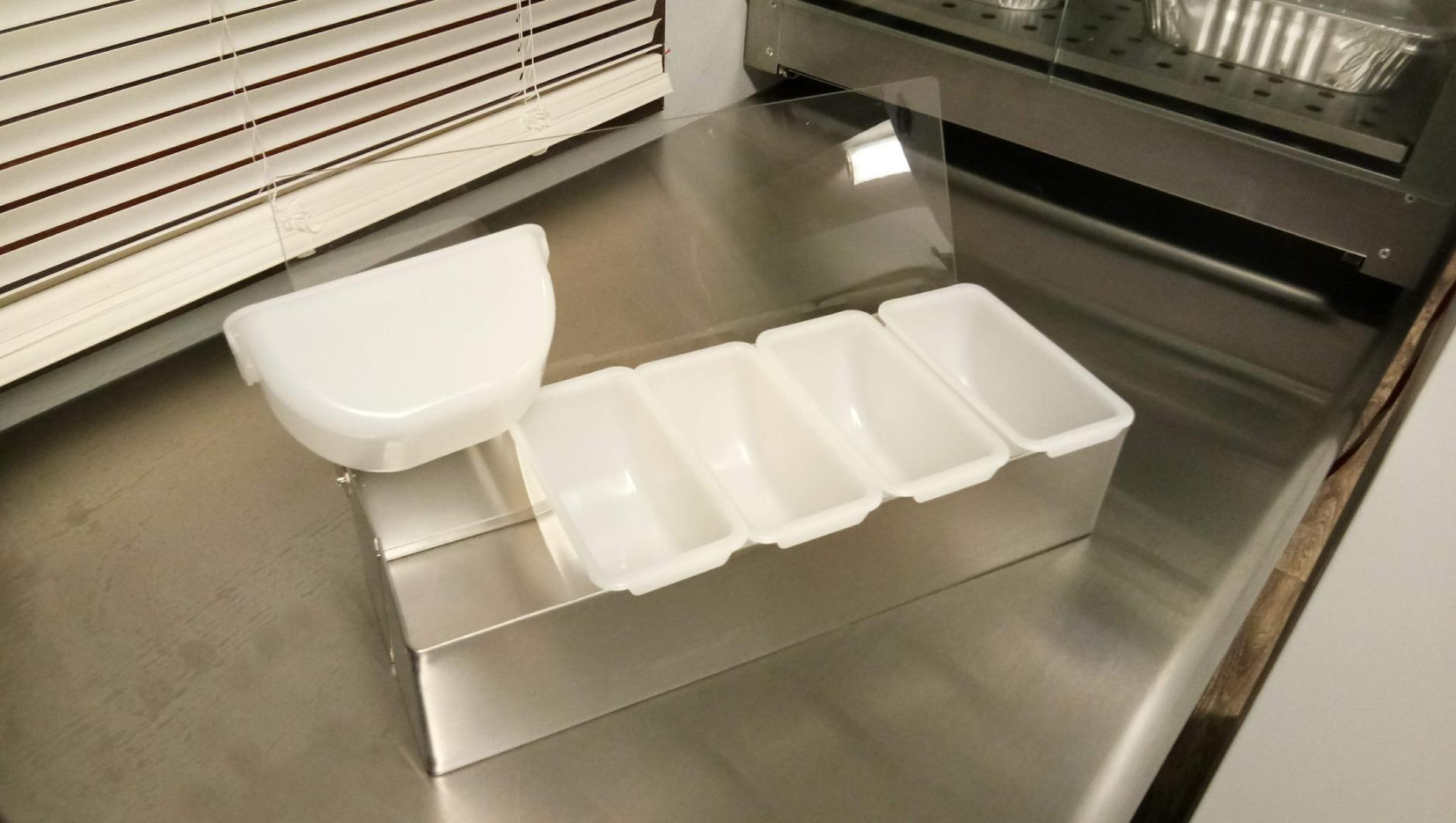 New Star Foodservice 48032 Stainless Steel Condiment Dispenser with 5 Compartments (No Ice Tray) customer photo 2