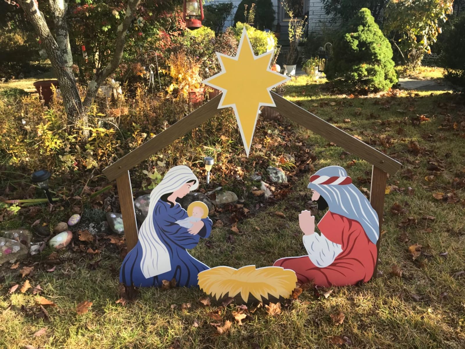 Holy Family Nativity Scene - 3 Weatherproof Nativity Set Figures for Outdoor Christmas Decoration - Easy to Assemble & Store - Standard, White customer photo 1