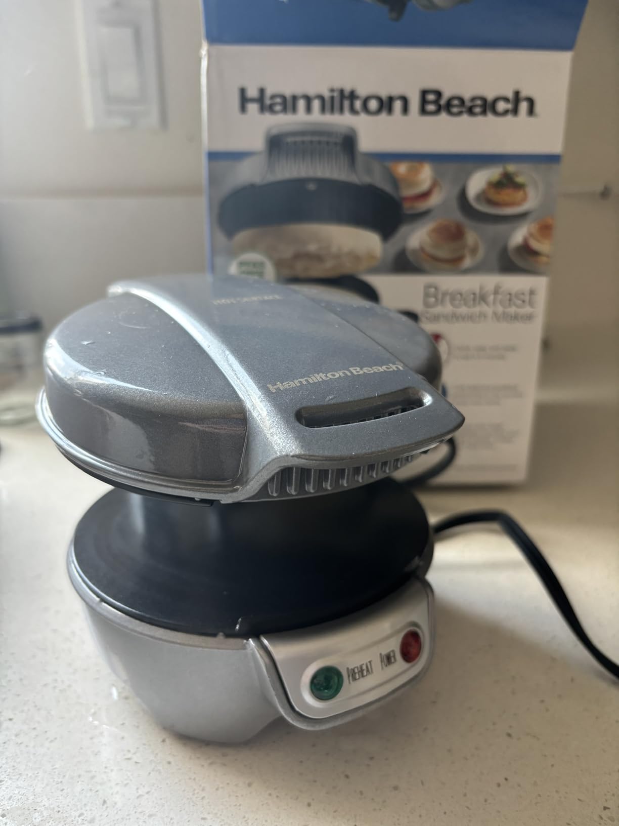 Hamilton Beach Breakfast Sandwich Maker with Egg Cooker Ring | Perfect for English Muffins, Croissants, Mini Waffles | Customizable & Fast | PFAS-Free | Silver | 25475MN customer photo 2