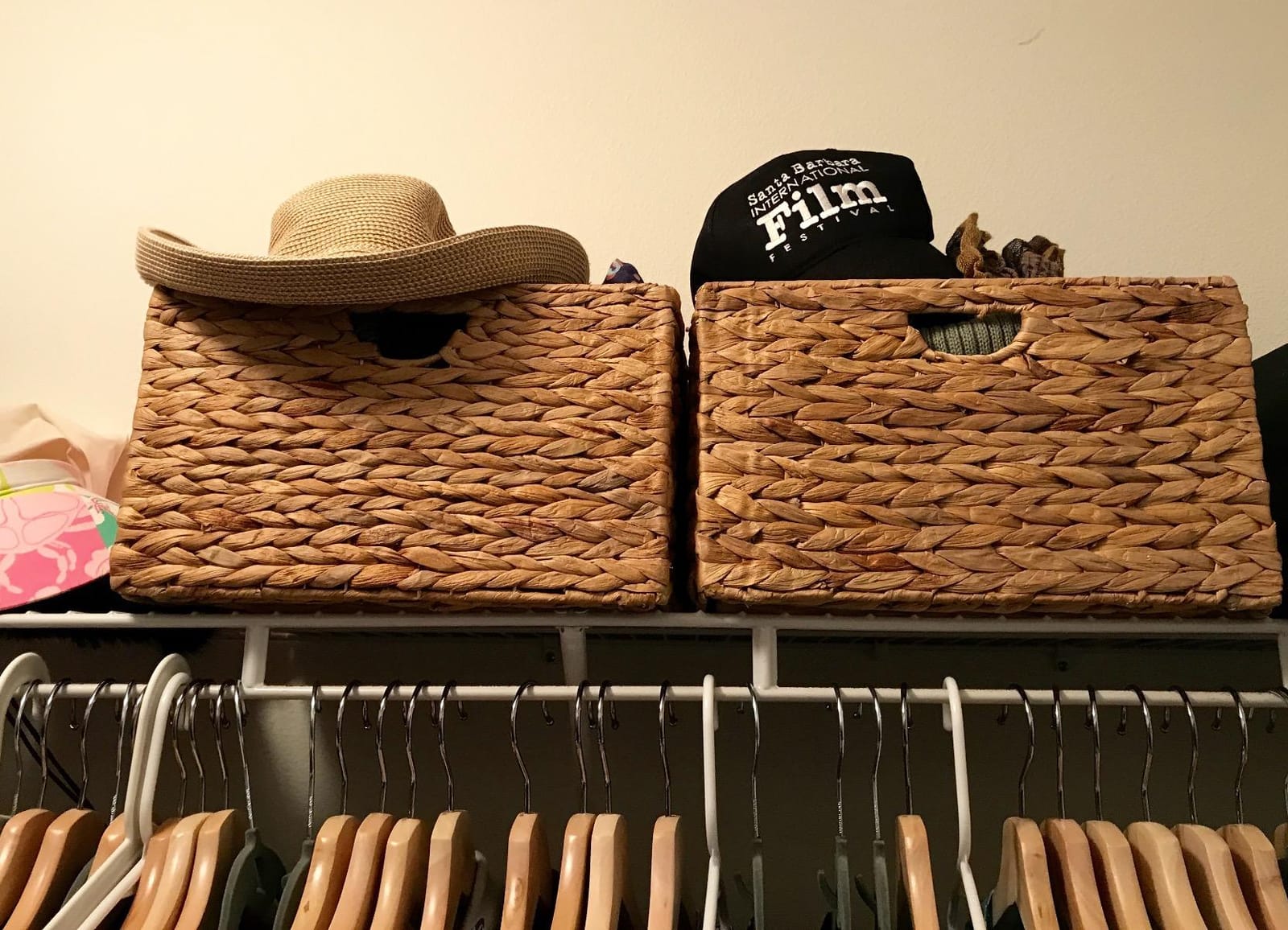 Seville Classics Premium Natural Handwoven Portable Laundry Bin Basket with Carrying Handles, Water Hyacinth, Rectangular (2-Pack) customer photo 2