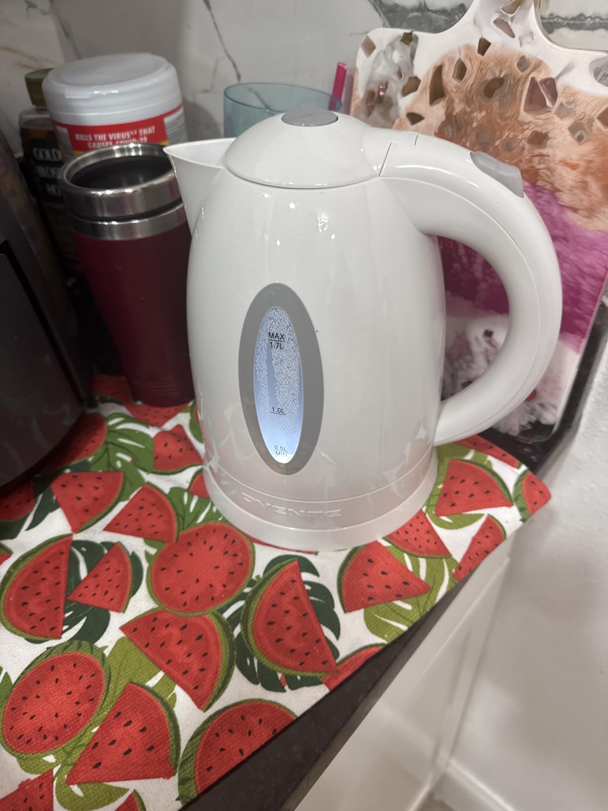 OVENTE 1.7L Electric Tea Kettle, 1100W BPA-Free Water Boiler, White KP72W customer photo 1