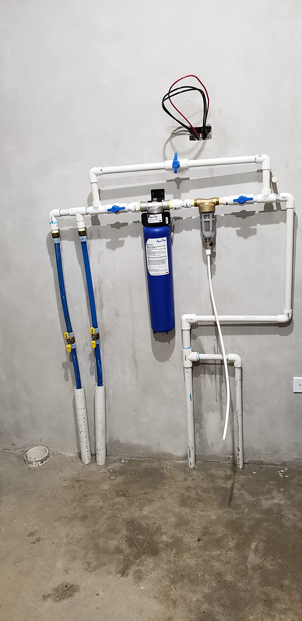 3M Aqua-Pure Whole House Sanitary Quick Change Water Filter System AP904, Reduces Sediment, Chlorine Taste and Odor, and Scale, Heavy Duty, 100,000 Gallon customer photo 2