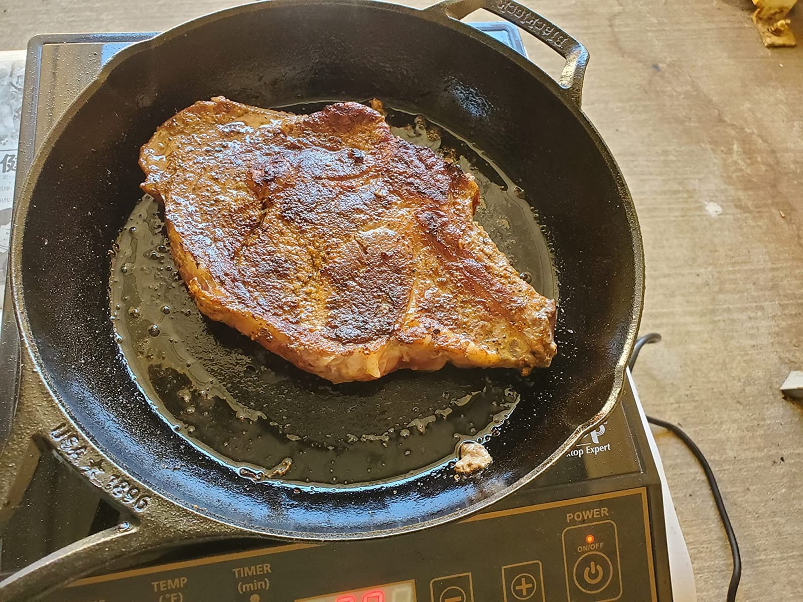 Duxtop 1800W Portable Induction Cooktop Countertop Burner, Black 9100MC | BT-M20B customer photo 1