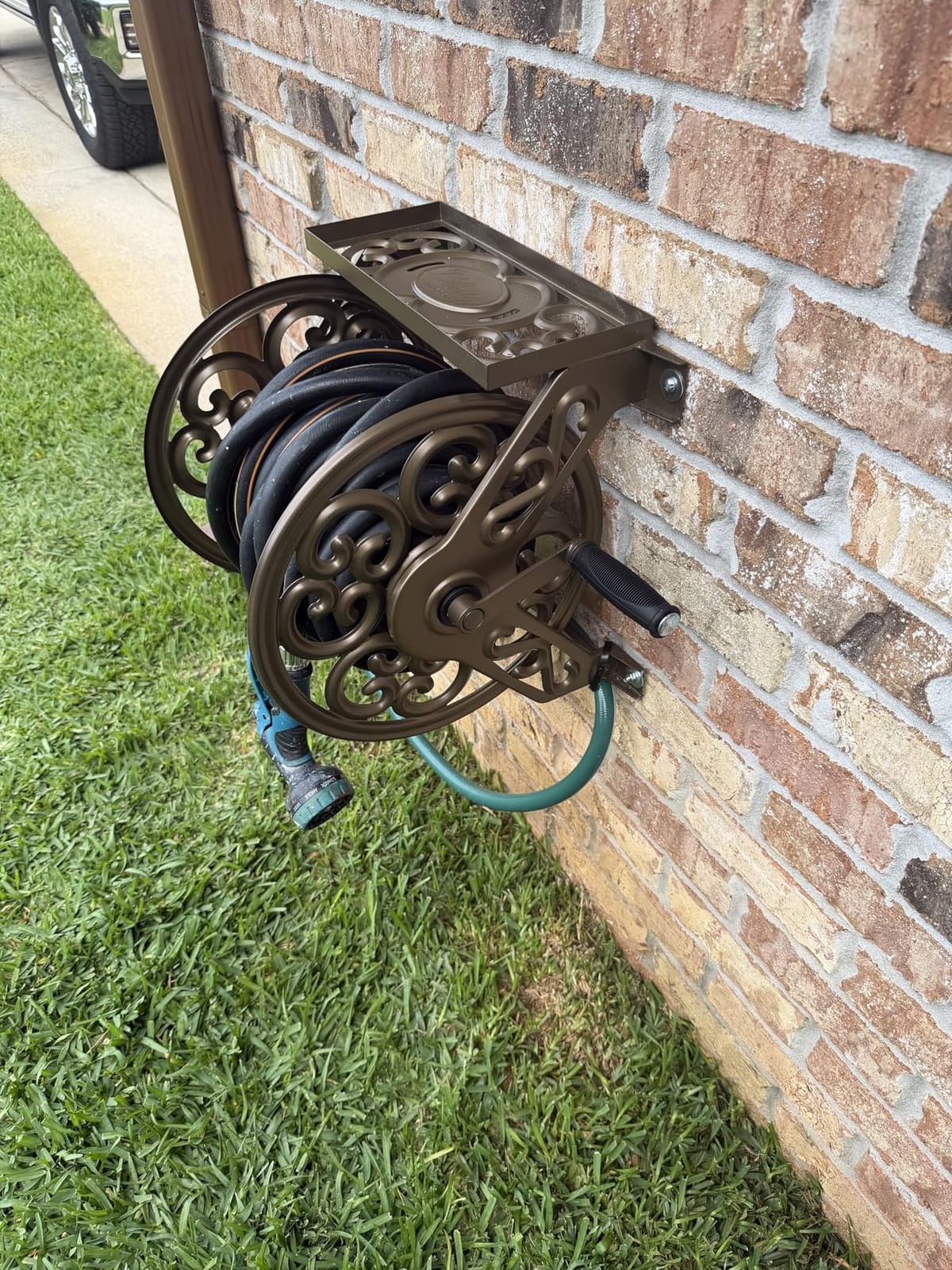 Liberty Garden 708 Steel Decorative Wall Mount Garden Hose Reel, 125-Feet customer photo 2