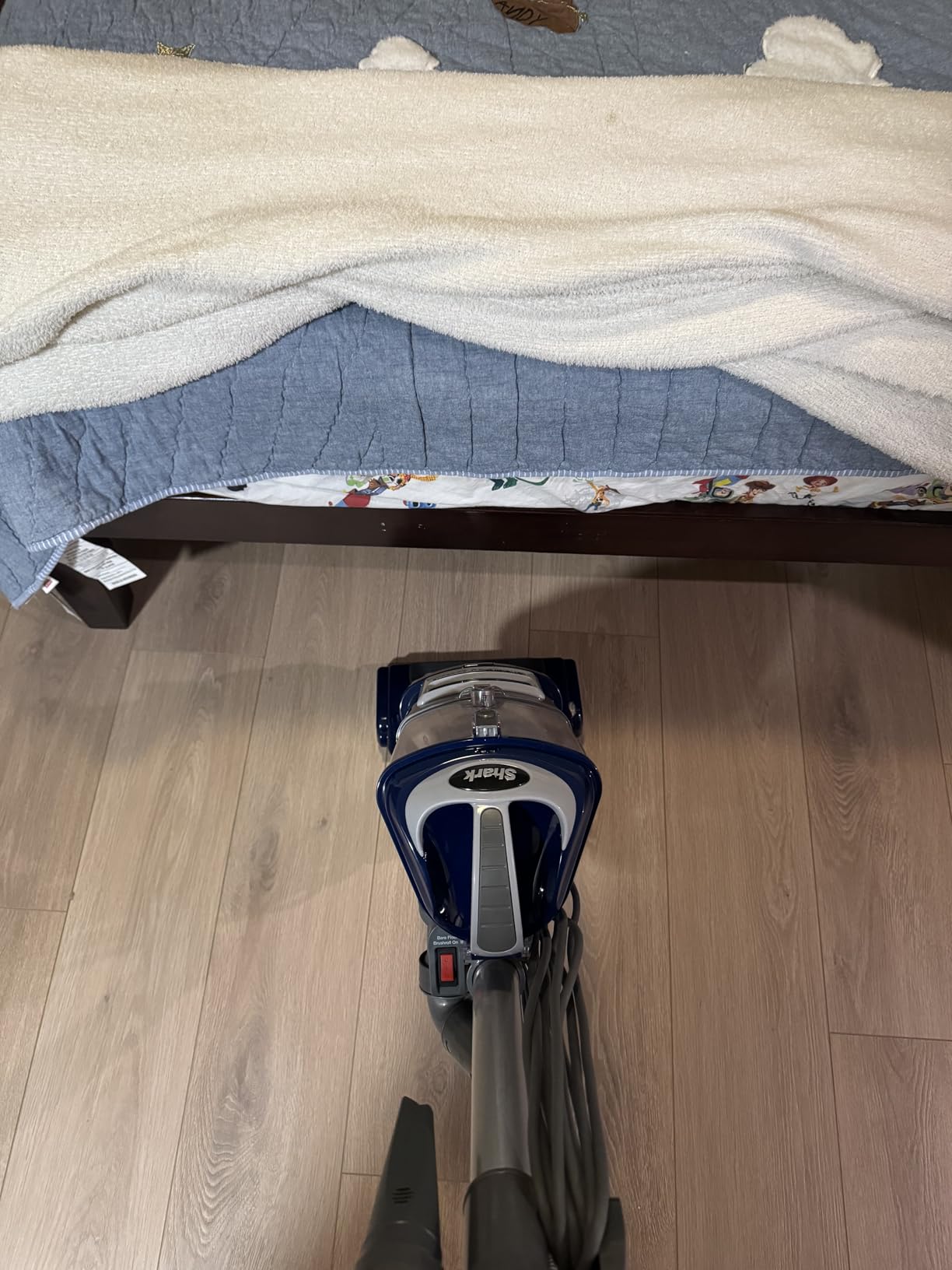 Shark Navigator Lift-Away Vacuum, HEPA, Carpet and Pet Hair, Blue, NV360 customer photo 2