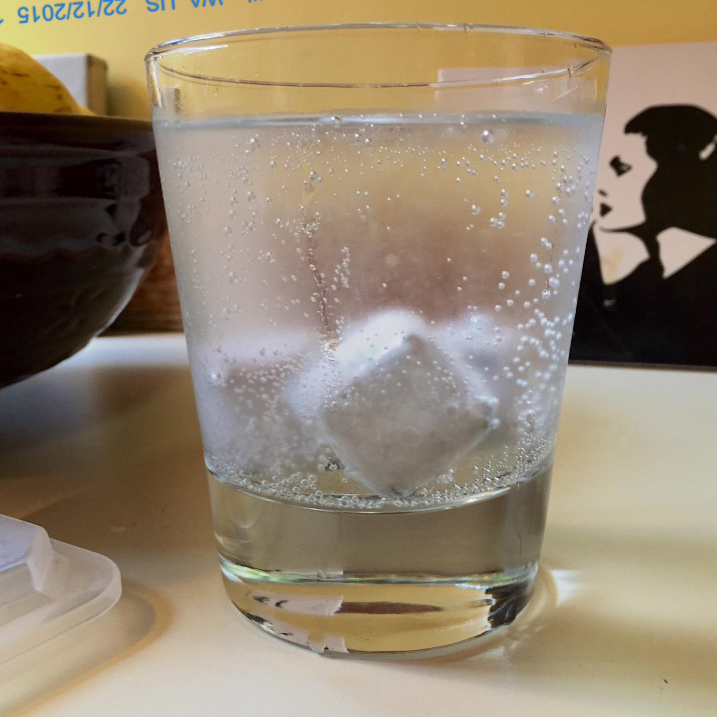 Kollea Whiskey Stones 8-Pack Stainless Steel Chilling Rocks Set, Silver | Food-Grade 304 Stainless Steel Cubes with -5 to -10 Freezing Point, No Dilution Chilling, Unique Gifts for Men, Dad customer photo 1