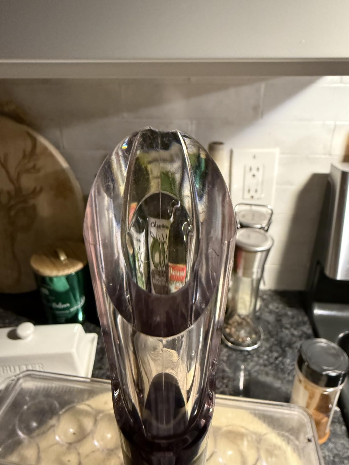 Rabbit Wine Aerator Pourer Spout - Instant In-Bottle Aerating for Richer, Smoother Wine - Dripless Pour Spout for Red and White Wine customer photo 2