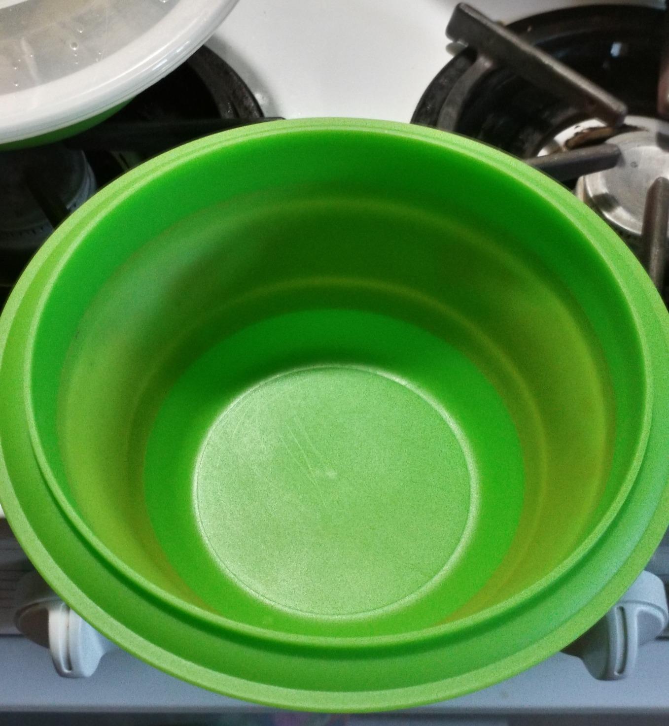 Progressive Prepworks Thinstore Collapsible Prep/Storage Bowls with Lids - Set of 3 | Leak-resistant seal, collapses to 1/3 size for storage, no BPA, microwave, freezer and dishwasher safe, 1.5, 3, 5 cup customer photo 2