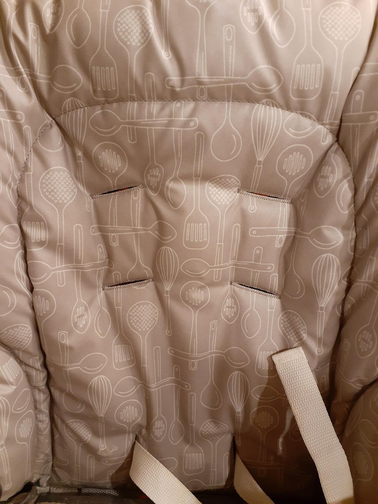 Graco Slim Snacker High Chair, Ultra Slim, Fast-Folding, Multiple Recline Positions, Comfortable Feeding, Whisk customer photo 2