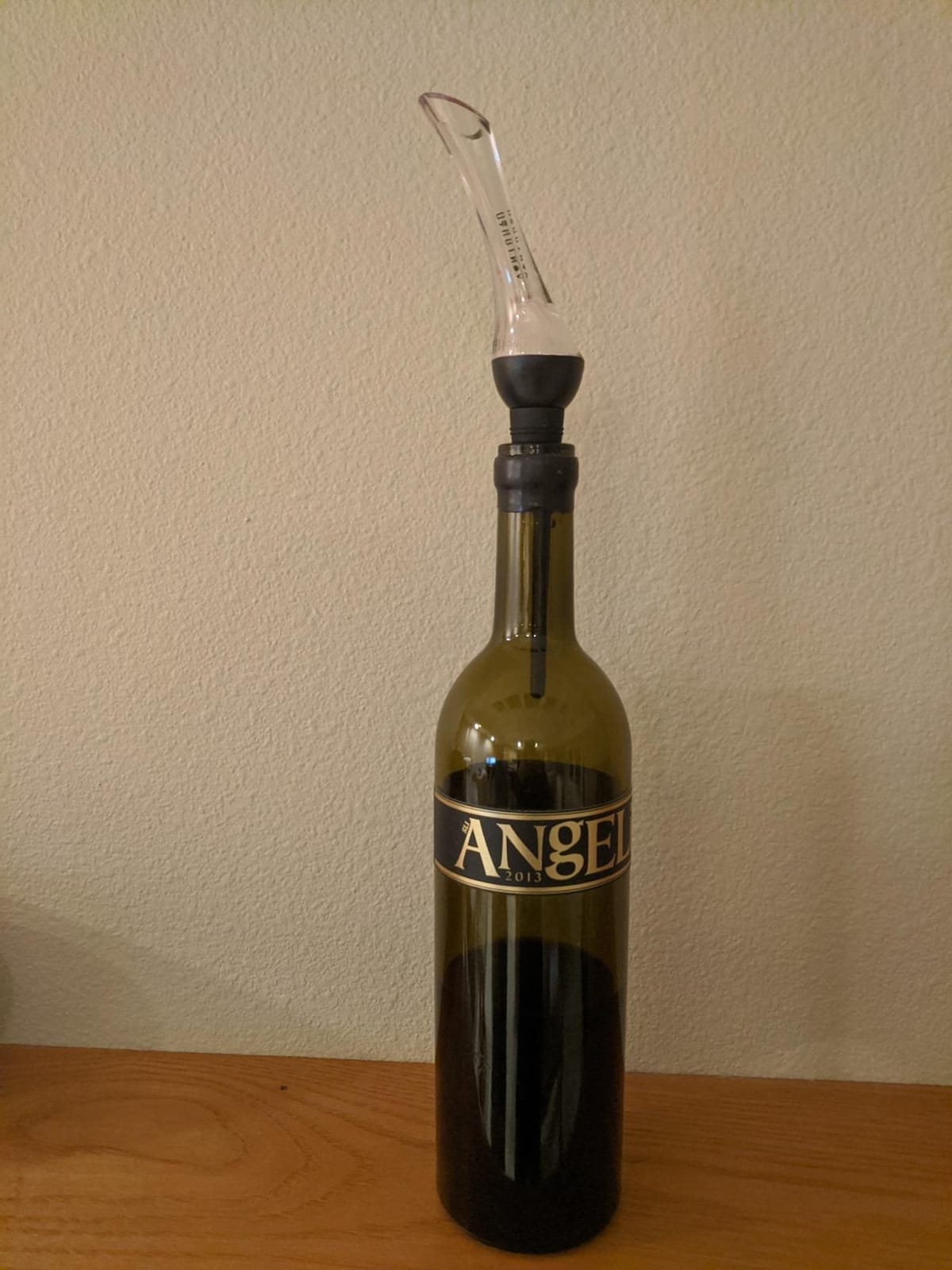 Vintorio Wine Aerator Pourer - Premium Aerating Pourer and Decanter Spout (Black) customer photo 1
