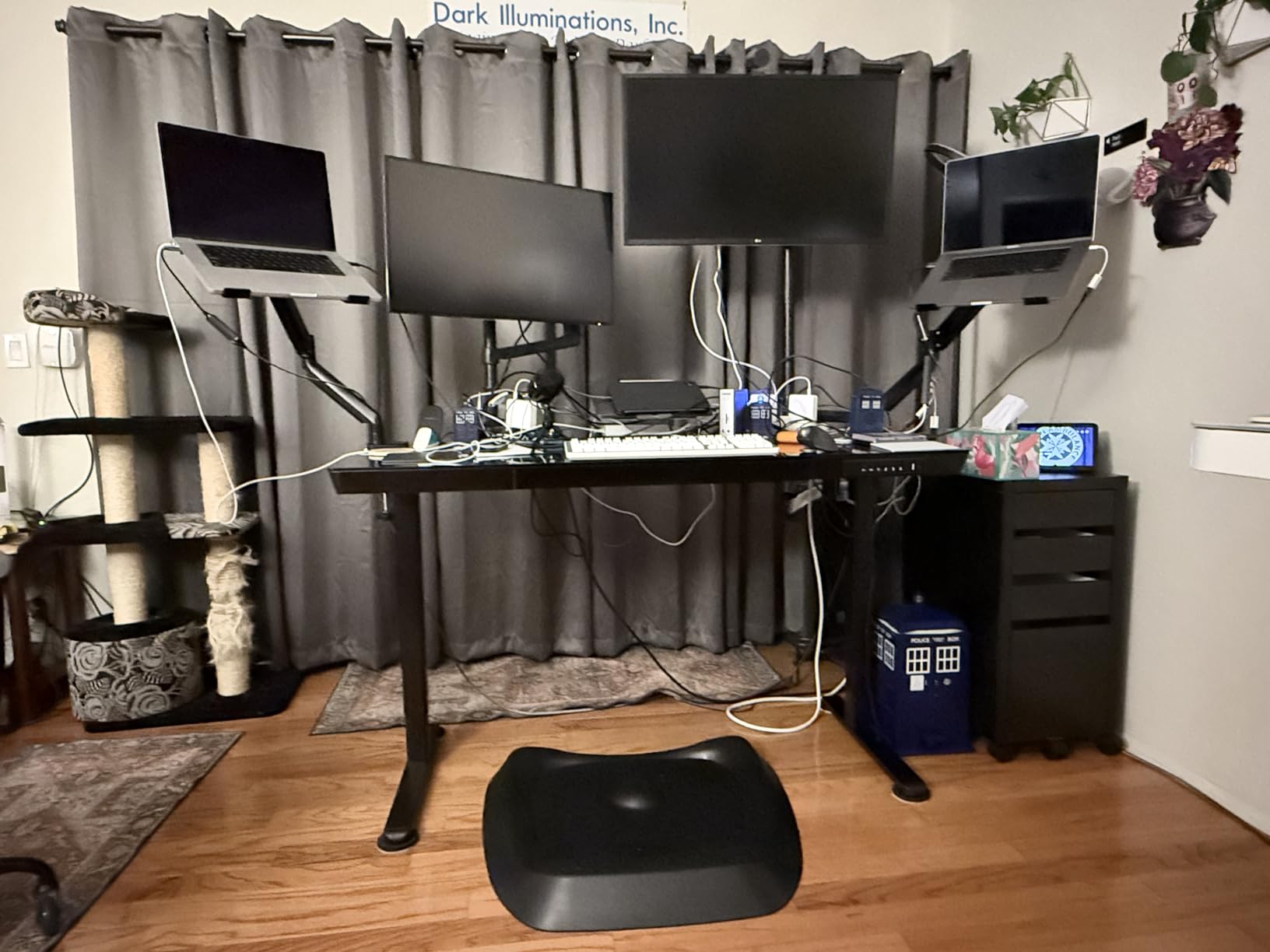 The Standing Desk Mat - Topo by Ergodriven | Premium Not-Flat Anti-Fatigue Standing Desk Mat with Calculated Terrain | Ultra-Thick Deluxe Comfort Foam, Durable, PVC-Free | Obsidian Black customer photo 2