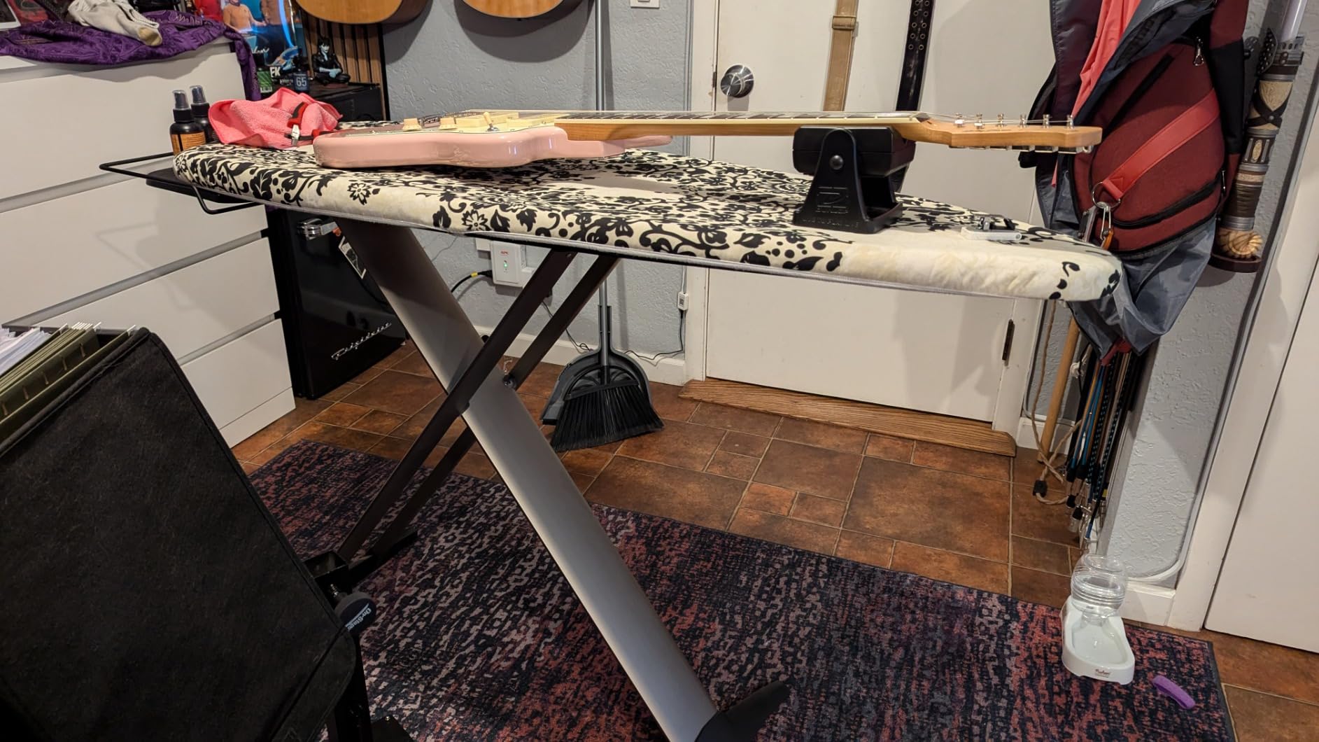 Bartnelli Pro Luxury Ironing Board - Extra Wide 51x19 Ironing Surface, Ultra-Premium Aluminum Build, Includes Steam Iron Rest, Adjustable Height, Foldable, European Made customer photo 2