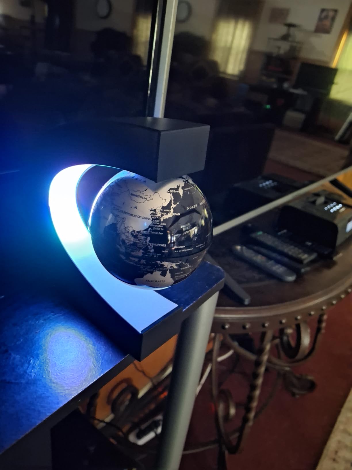 Magnetic Levitating Globe with LED Light | Cool Tech Gift for Men Father | Boys Birthday Gifts for Him | Floating Globes World Office Desk Accessories Tech Gadgets Home Decor Display - Black customer photo 2