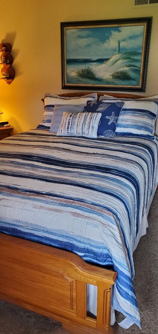 Madison Park Cottage Coastal Quilt Set, 6PC Full/Queen Coverlet Bedspread, All Season Down Alternative, Lightweight Bedding Layer with Shams, Decorative Pillows, Blue/White customer photo 1