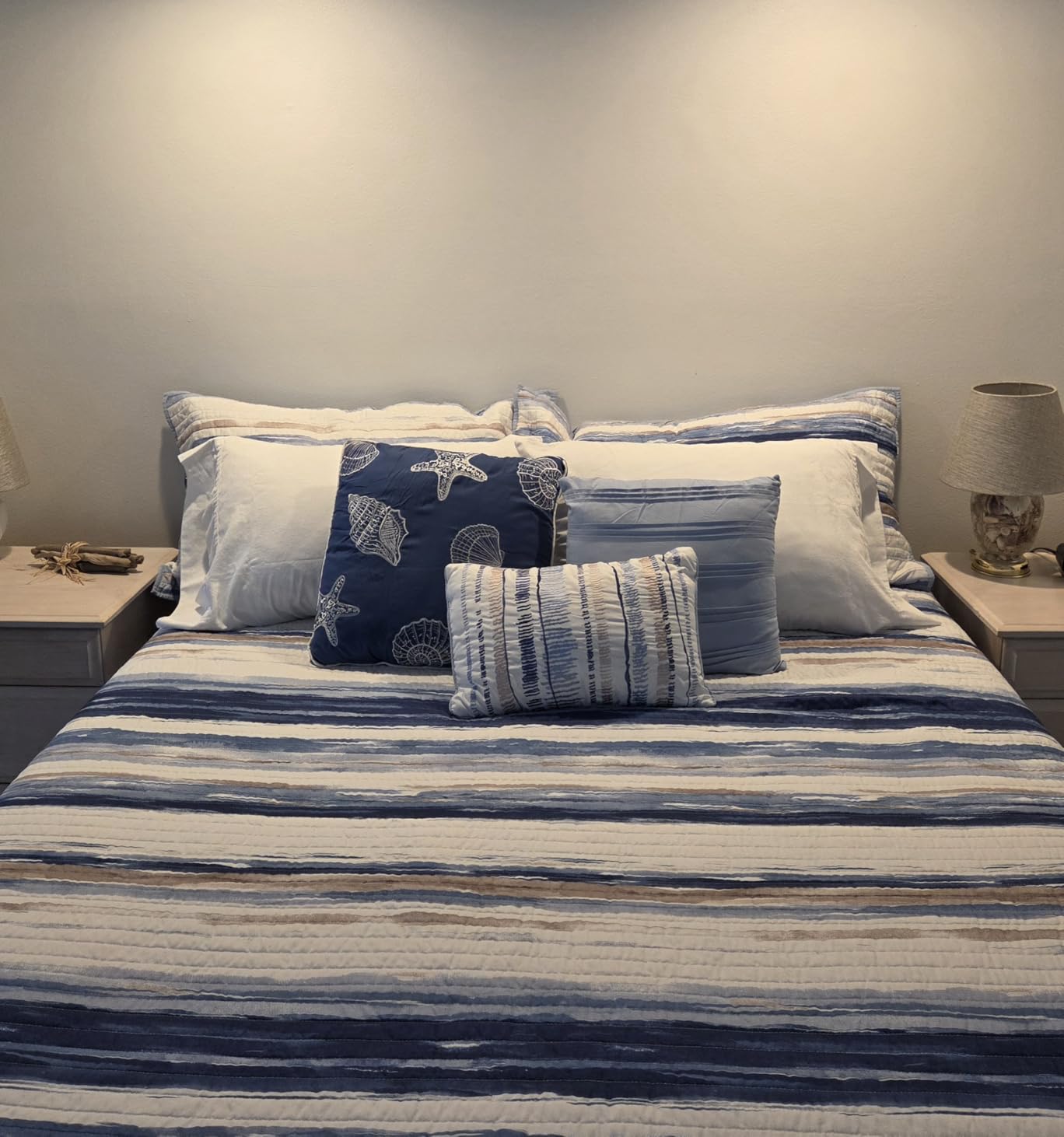 Madison Park Cottage Coastal Quilt Set, 6PC Full/Queen Coverlet Bedspread, All Season Down Alternative, Lightweight Bedding Layer with Shams, Decorative Pillows, Blue/White customer photo 2
