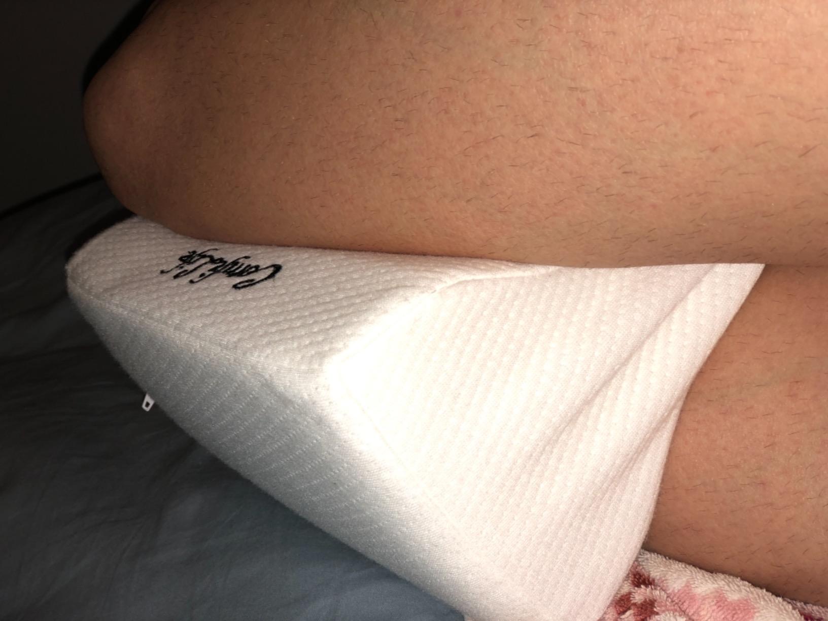 ComfiLife Orthopedic Knee and Leg Pillow for Side Sleepers Sleeping - 100% Polyurethane Foam for Back Pain, Hip Pain Relief customer photo 1