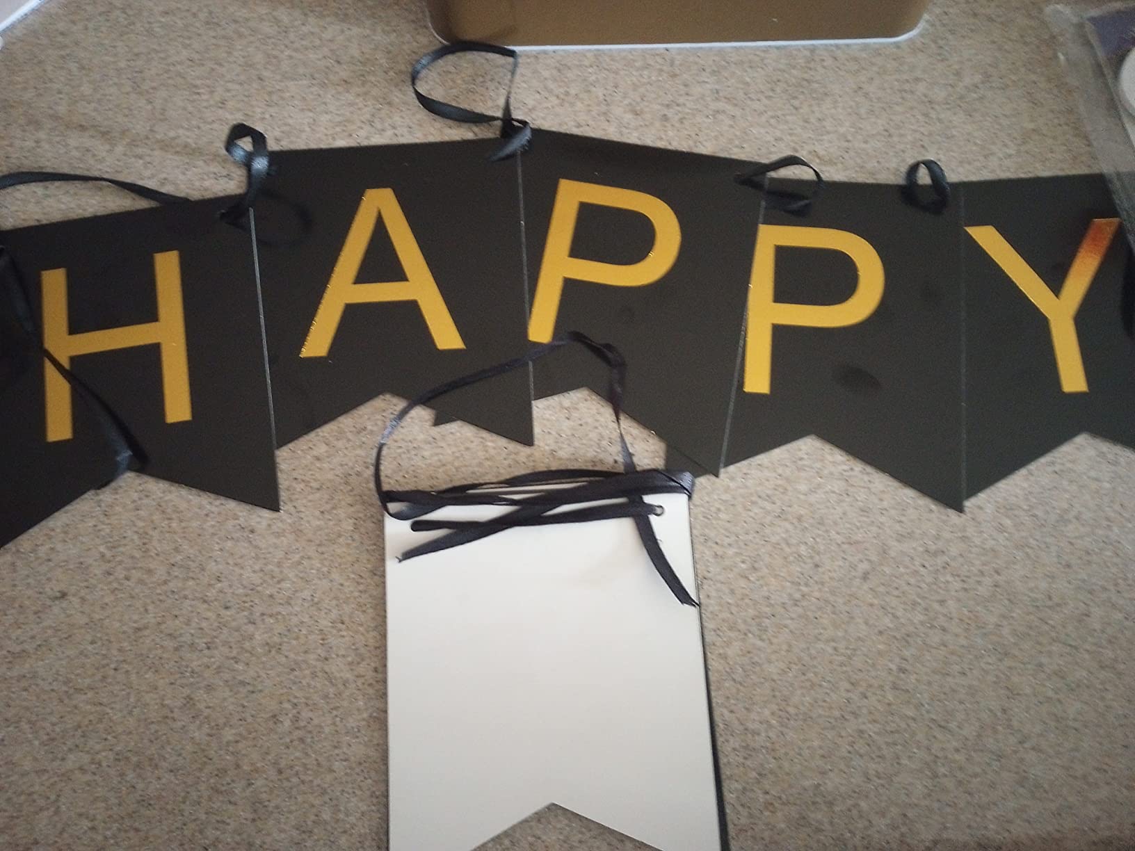 FECEDY Happy New Year Banner Black Bunting with Gold Alphabet for New Year Party Supplier Eve Party Decorations customer photo 1