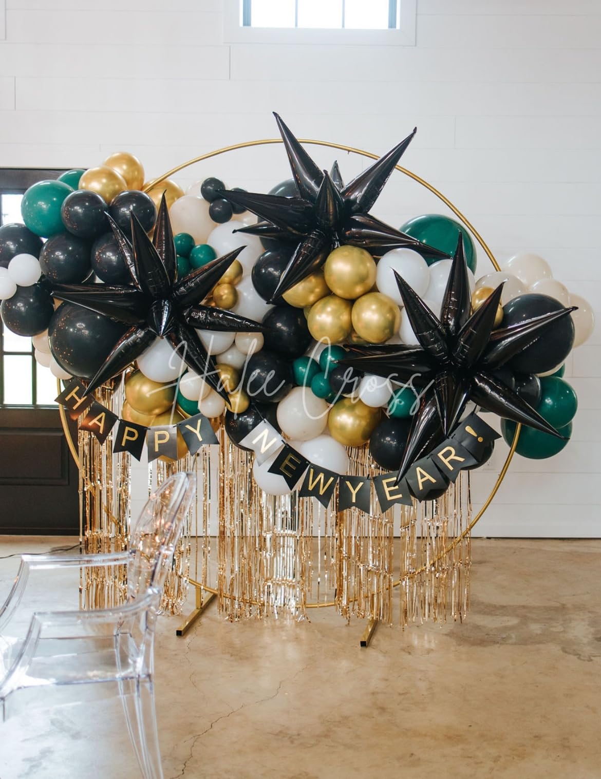 FECEDY Happy New Year Banner Black Bunting with Gold Alphabet for New Year Party Supplier Eve Party Decorations customer photo 2