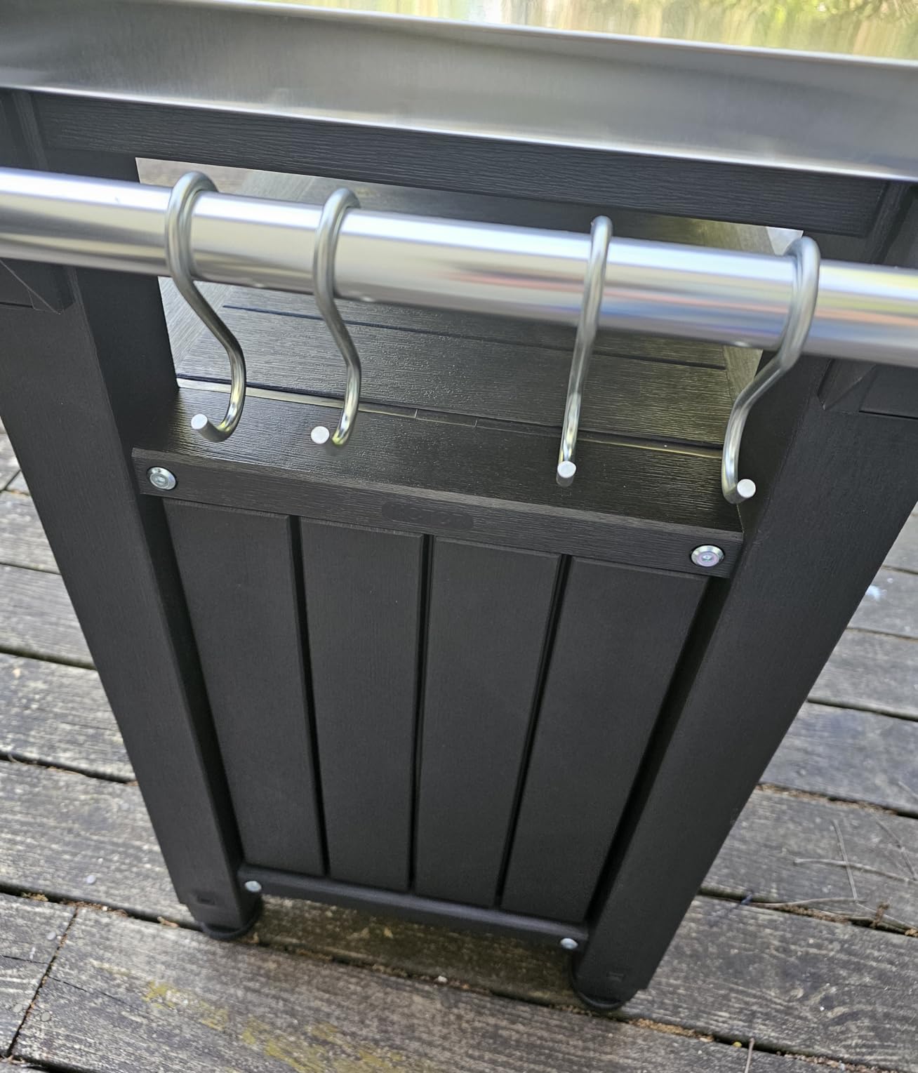 Keter Outdoor Rolling Table Cart for Food Prep, Storage, Dark Brown | Portable Kitchen Island Tabletop with Wheels for Bar & Grill, Drinks, Snacks, and Cooking customer photo 1