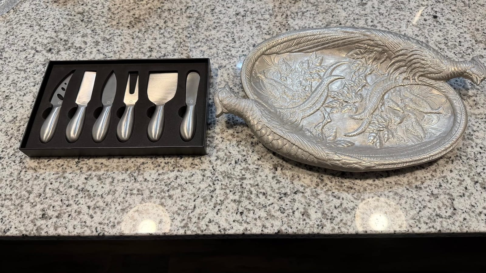 Lunar 6-Piece Premium Stainless Steel Cheese Knife Set | Stainless Steel Handle. Versatile Cheese Knives Set, Charcuterie Board Accessories. 15 Festive Recipes. Gift-Ready customer photo 1