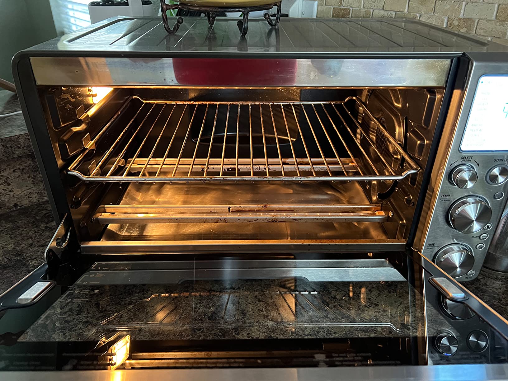 Breville BOV900BSS Smart Oven Air Fryer Pro, Brushed Stainless Steel | Roast, bake, dehydrate and more with countertop oven's 13 functions | Convection setting reduces cook time by up to 30% customer photo 2