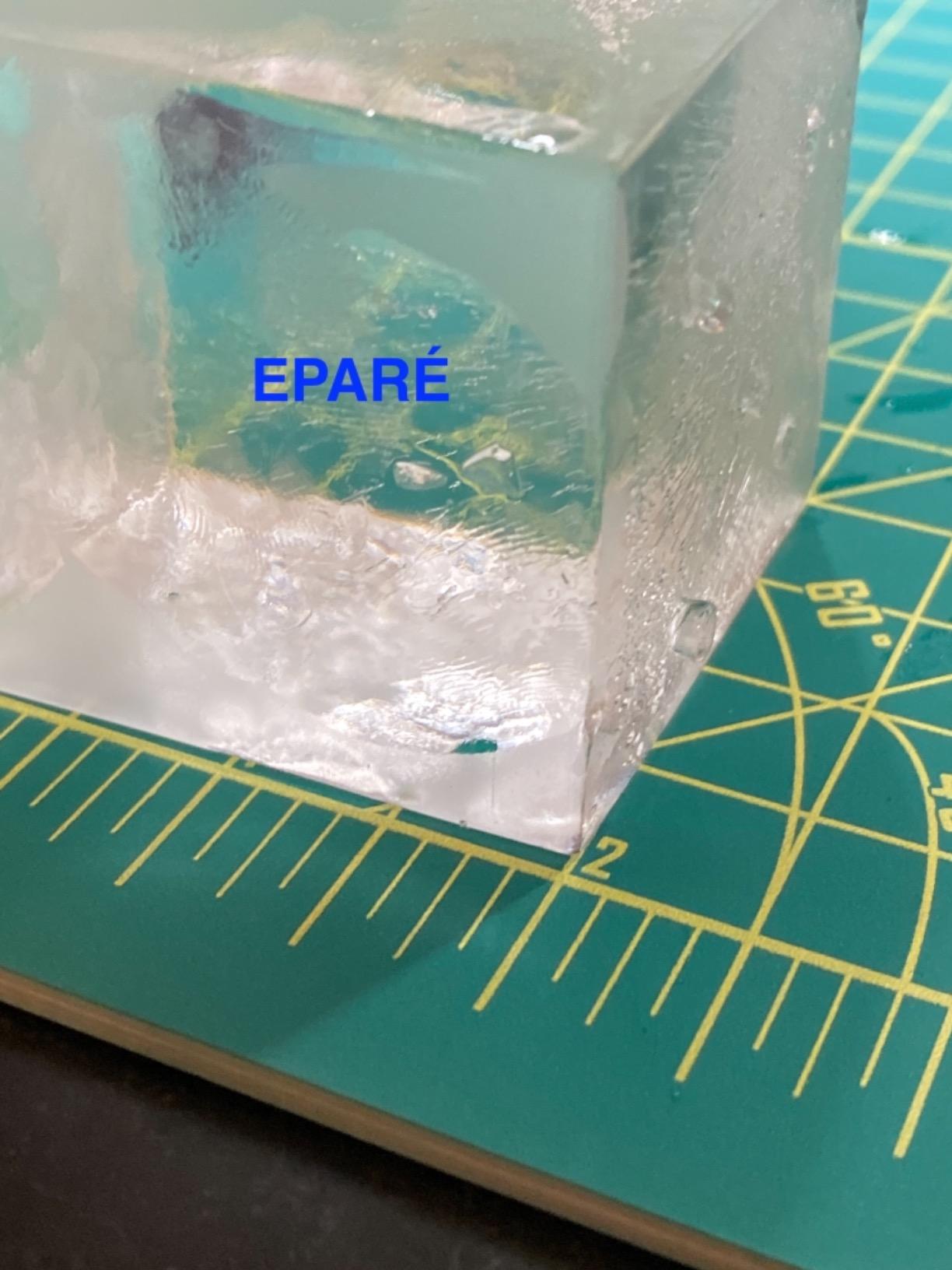 True Cubes Crystal Clear Ice Cube Maker, 4 Large 2