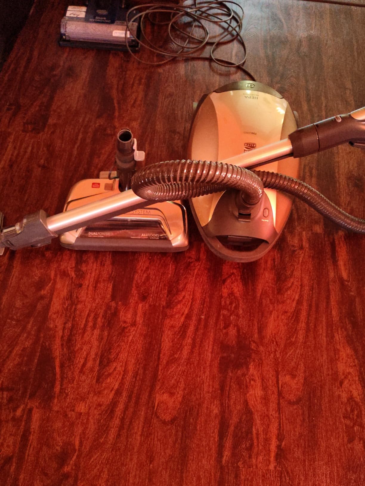 Kenmore 81414 400 Series Pet Friendly Lightweight Bagged Canister Vacuum with Extended Telescoping Wand, HEPA, Retractable Cord, and 4 Cleaning Tools customer photo 2