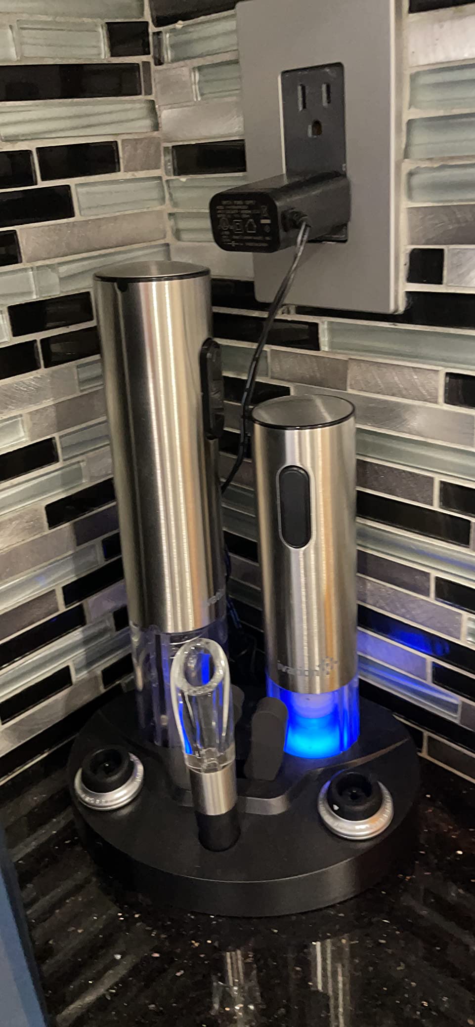 Ivation Stainless Steel Electric Wine Opener, Aerator & Preserver Gift Set customer photo 1