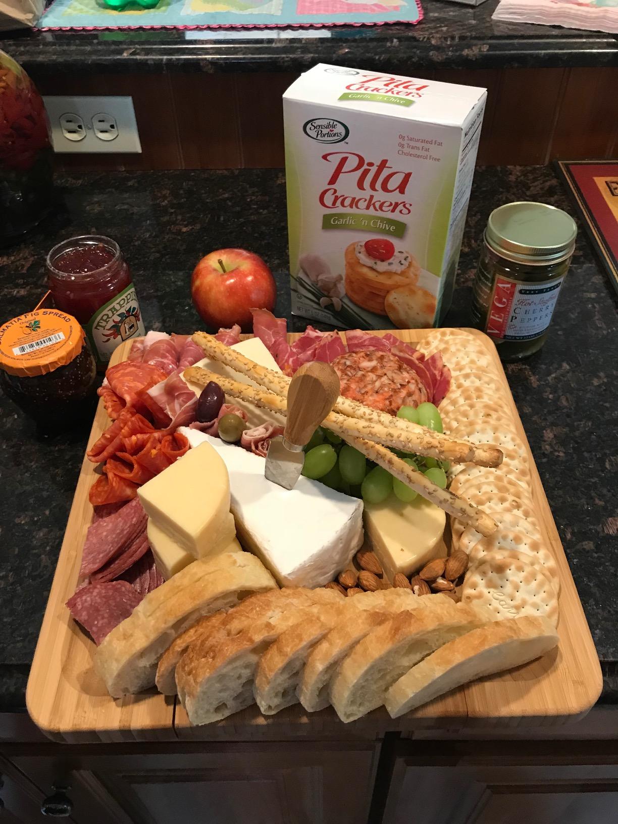 Charcuterie Board Gift Set, Bamboo Cheese Board With Cutlery, Includes Stainless Steel Serving Utensils, Cheese Platter and Serving Tray, Suitable for Wedding, Gift for Couples, and Housewarming Gifts customer photo 2