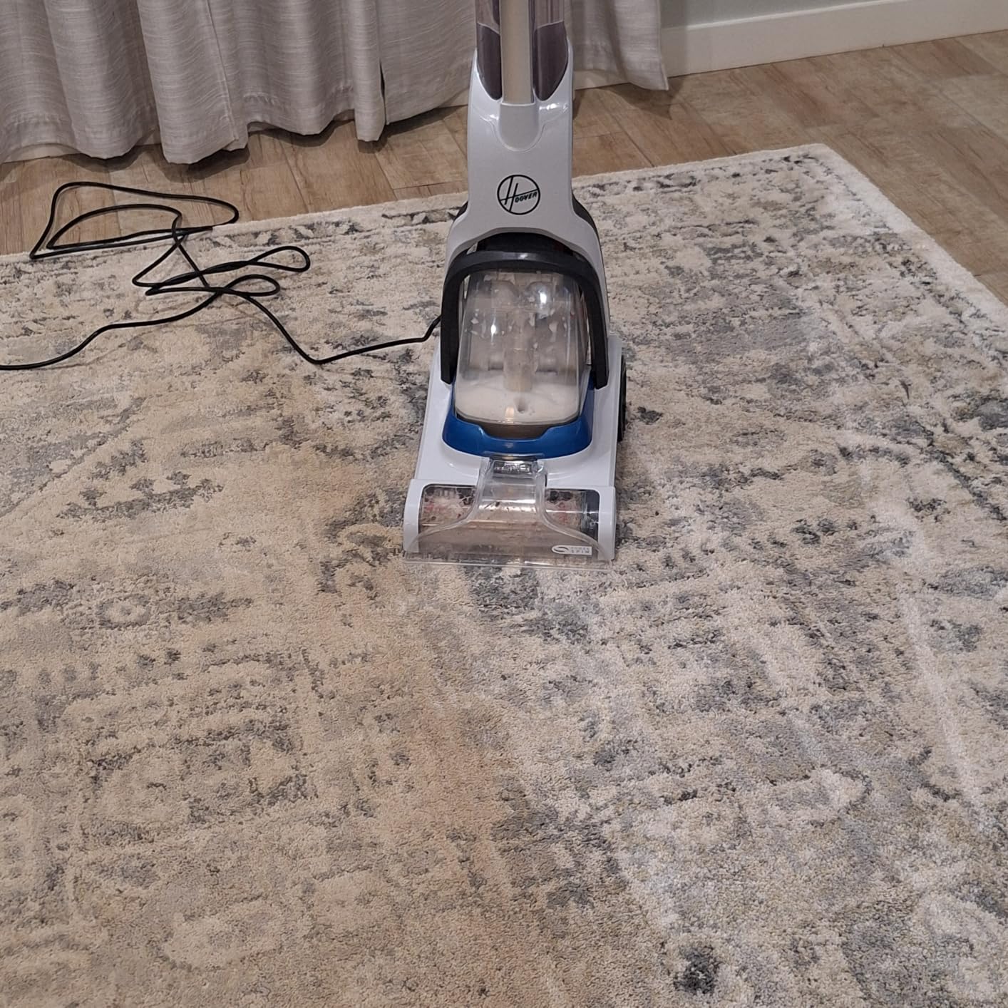 Hoover PowerDash Pet Compact Carpet Cleaner Machine, Lightweight Design customer photo 1