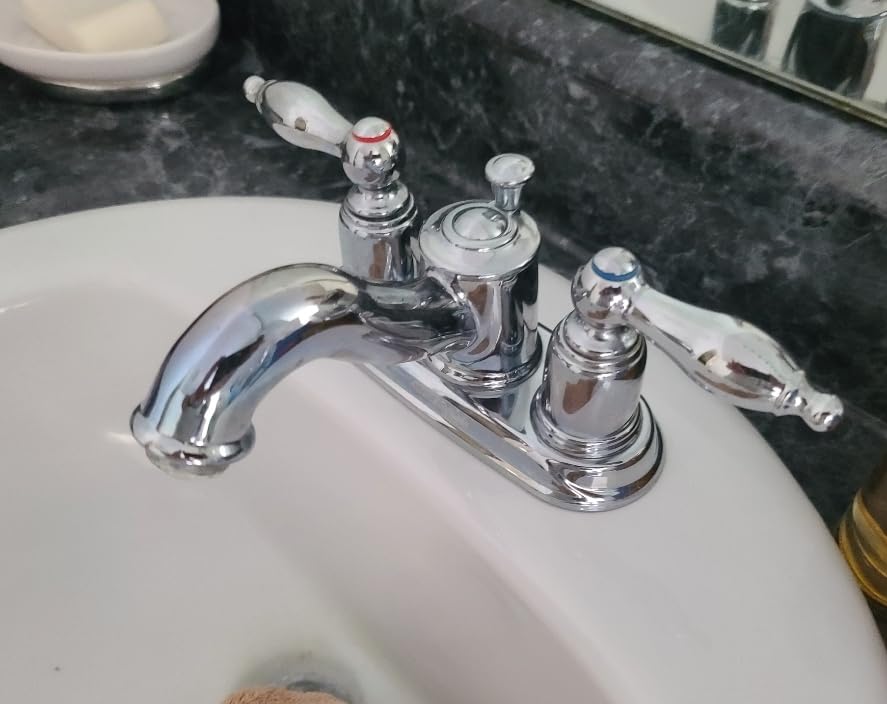 Moen Idora Chrome Two-Handle Centerset Bathroom Sink Faucet with Drain Assembly, 84115 customer photo 1