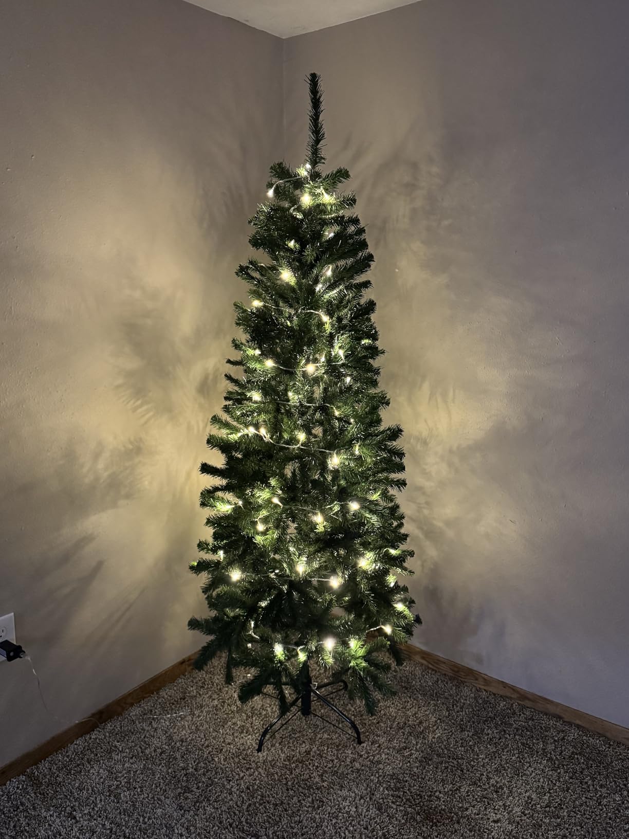 JMEXSUSS 100 LED String Lights Indoor Bedroom Warm White Christmas Lights | 8 Modes Plug in Classroom Lights, 33 ft Connectable Room Fairy Twinkle Light Outdoor for Mirror Room Home Garden Xmas Tree customer photo 2