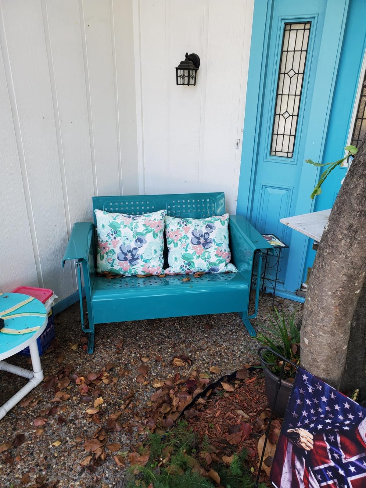 Crosley Furniture Bates Retro Metal Outdoor Loveseat Glider, 2-Person Rocking Patio Bench for Porch, Deck, Turquoise Gloss customer photo 2