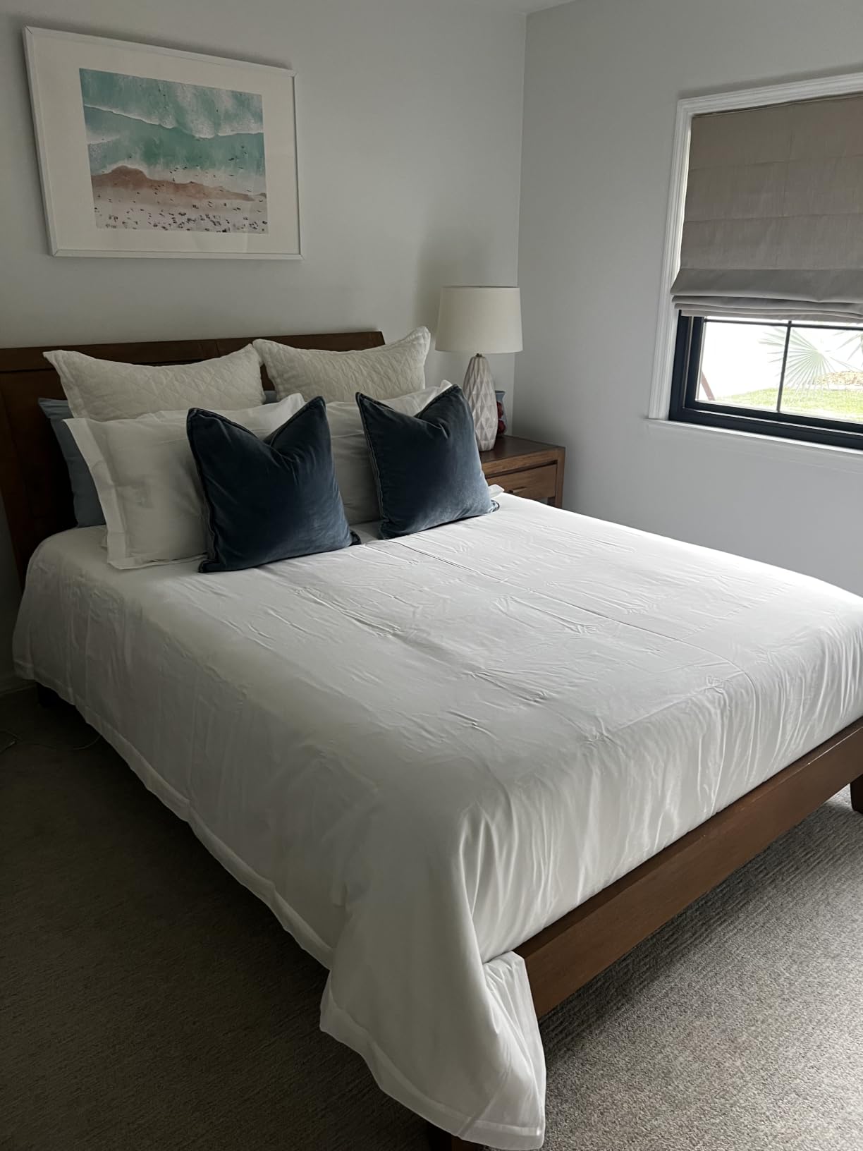 EASELAND Queen Size Down Alternative Comforter, White, 88x88 Inches | Quilted Duvet Insert for All Seasons, Soft Lightweight Bedding with Corner Tabs, Breathable Machine Washable Hotel Quality customer photo 2